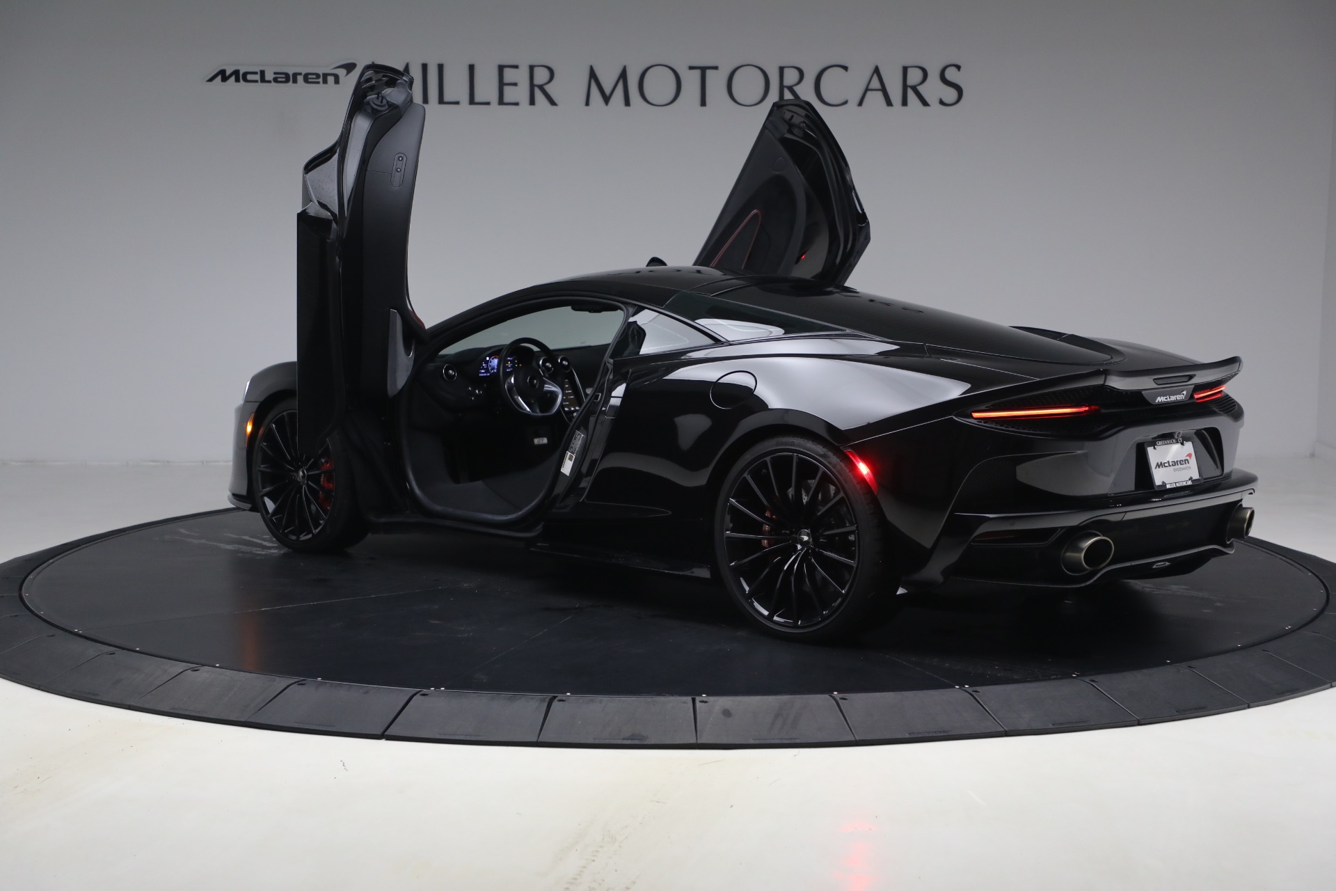 Used-2023-McLaren-GT-Pioneer