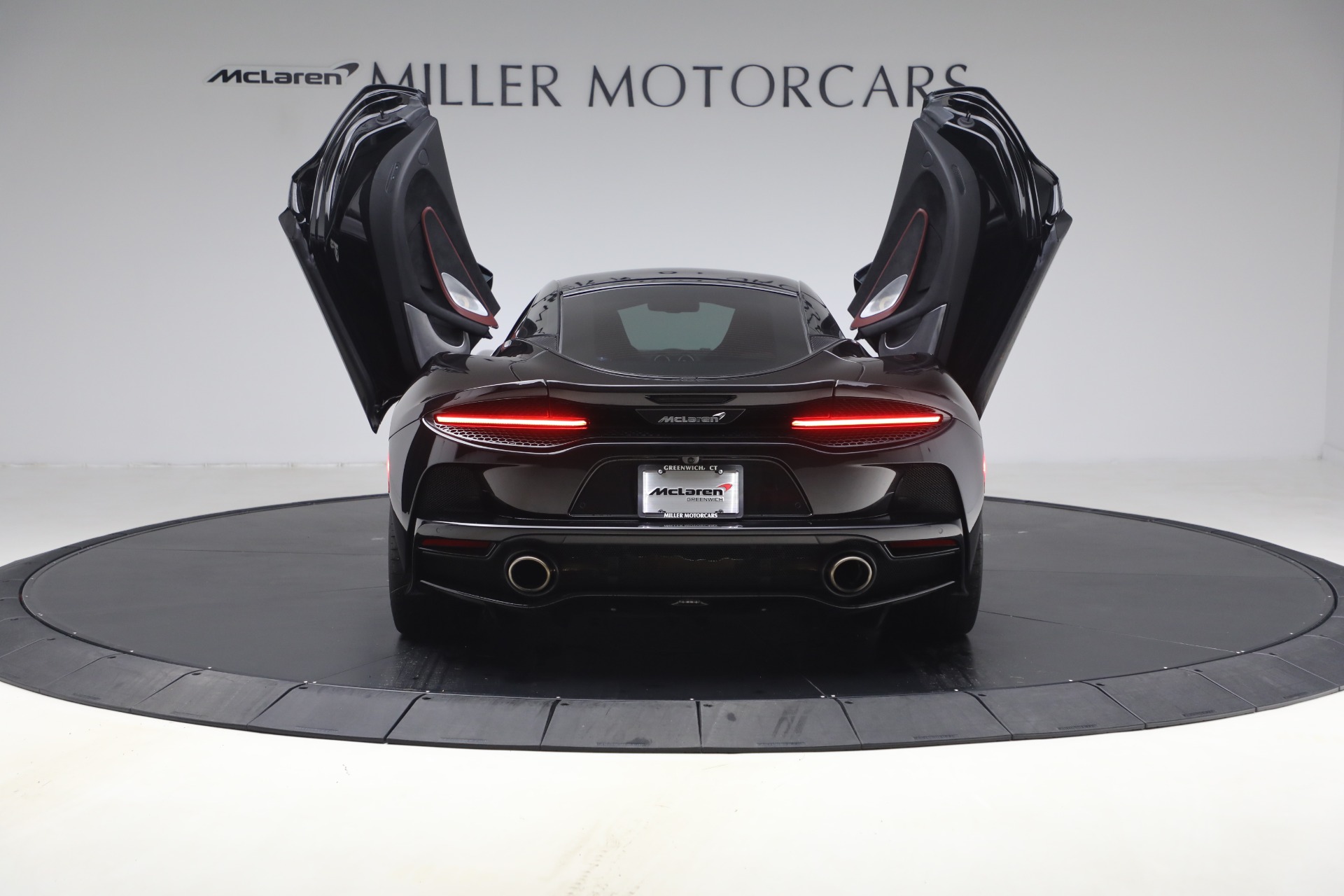 Used-2023-McLaren-GT-Pioneer
