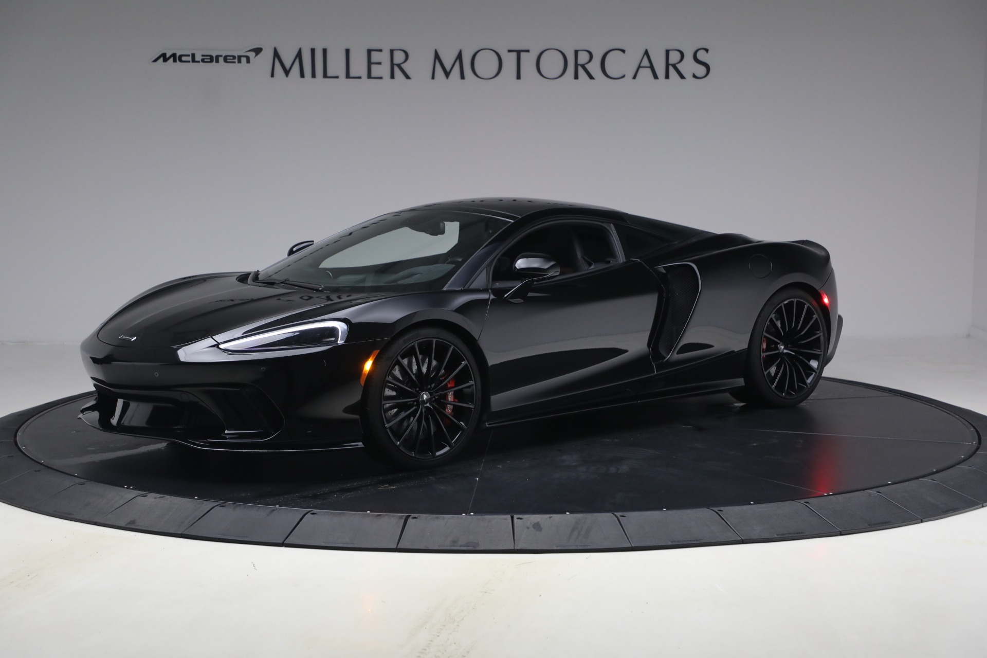 Used-2023-McLaren-GT-Pioneer