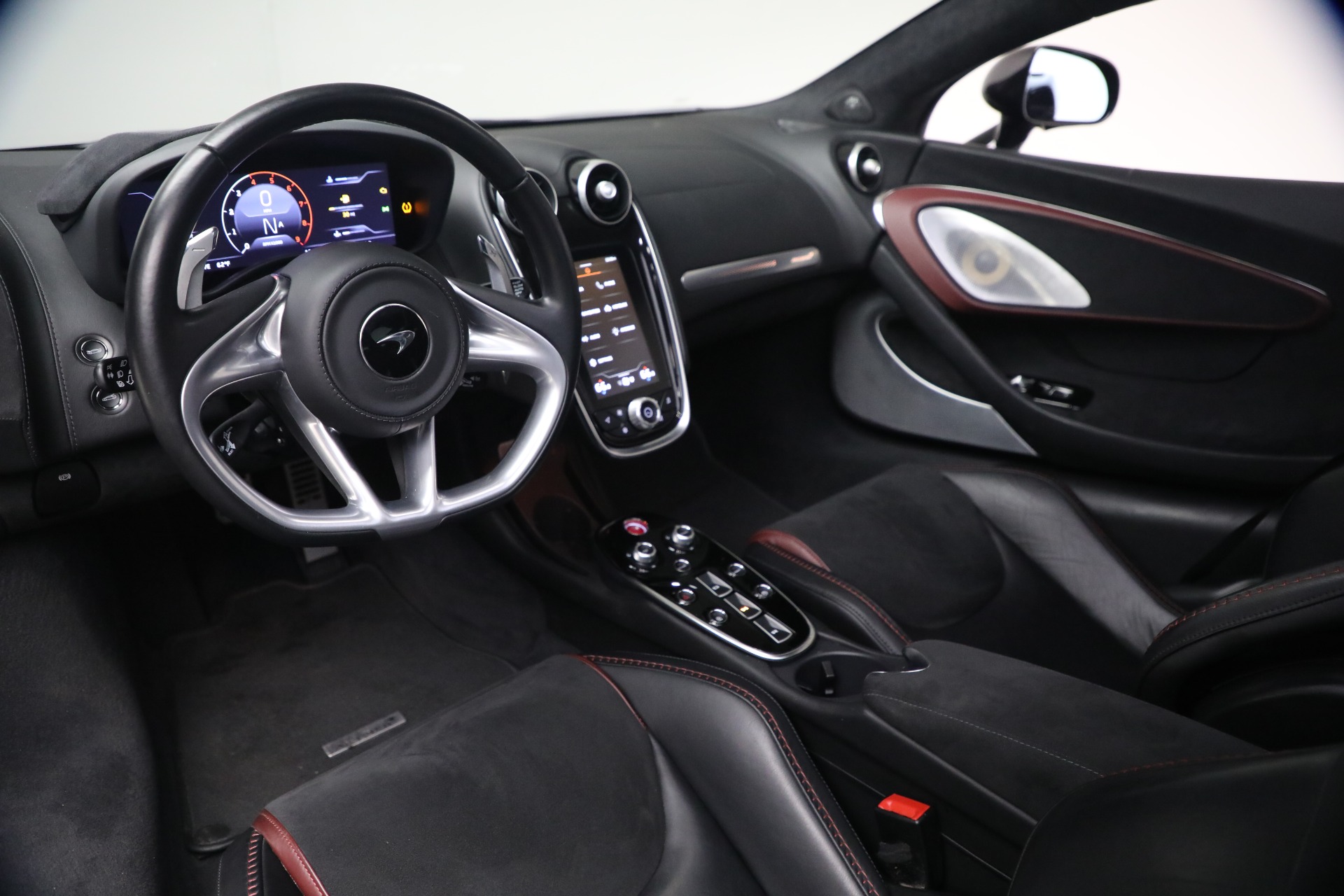Used-2023-McLaren-GT-Pioneer