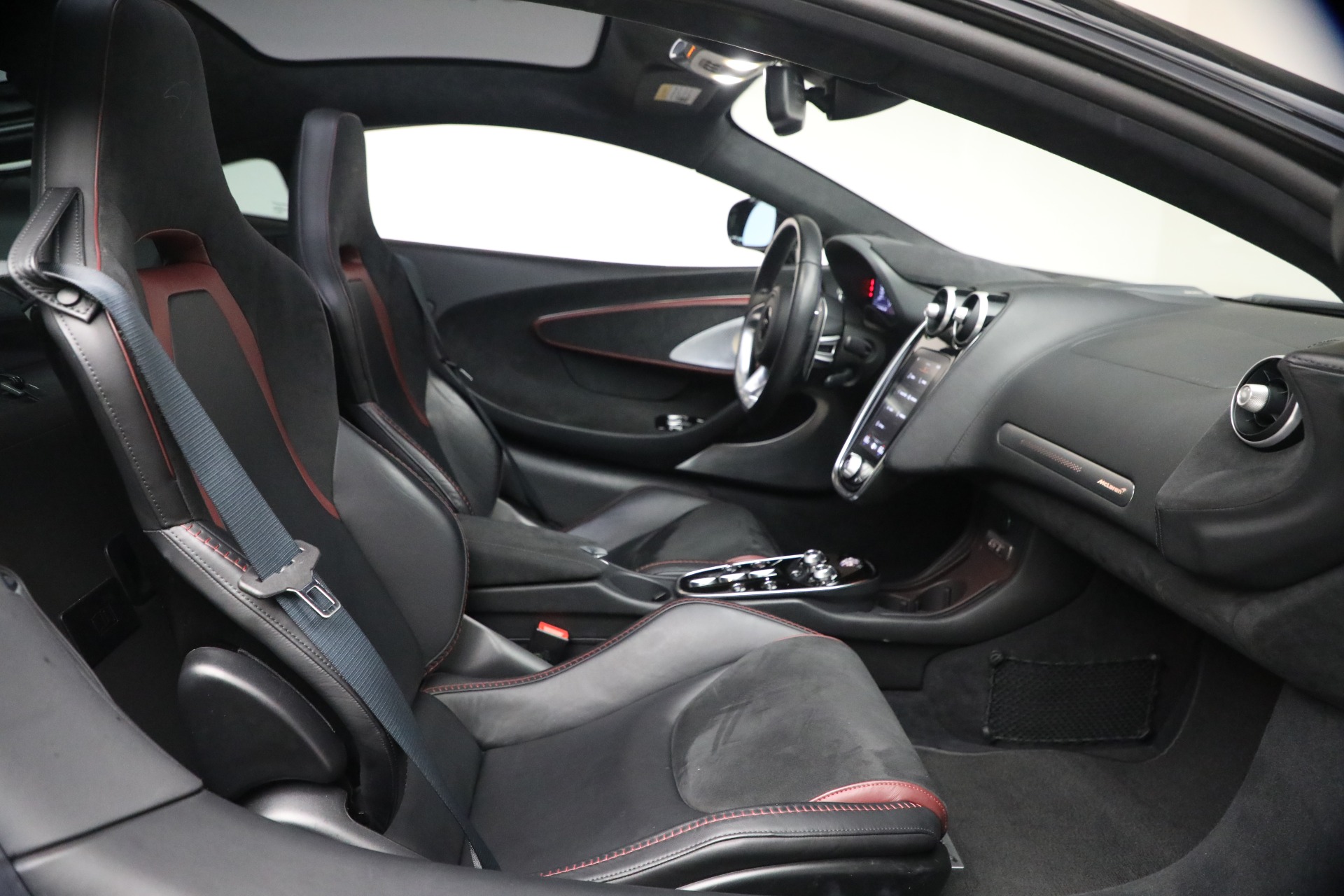Used-2023-McLaren-GT-Pioneer