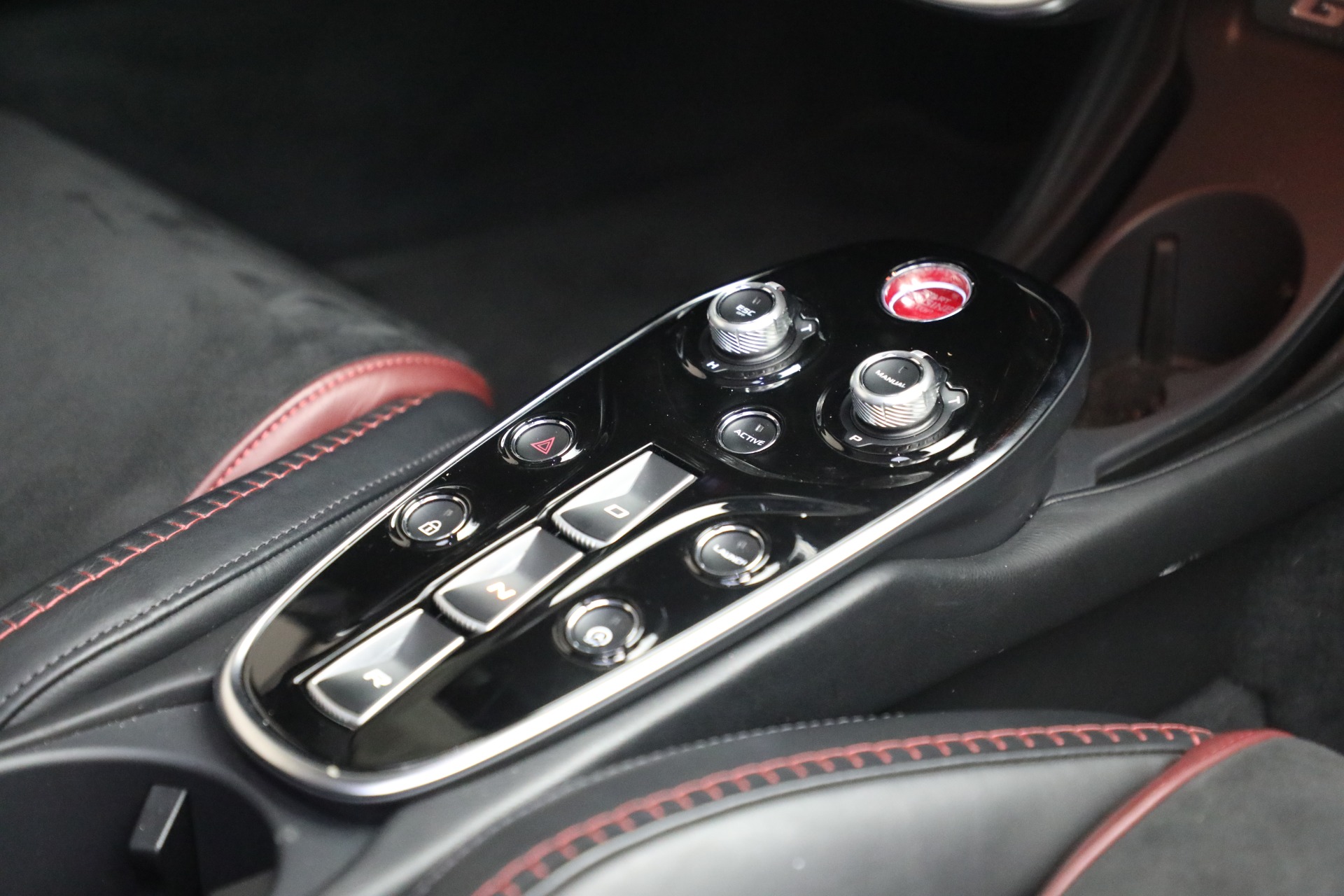 Used-2023-McLaren-GT-Pioneer