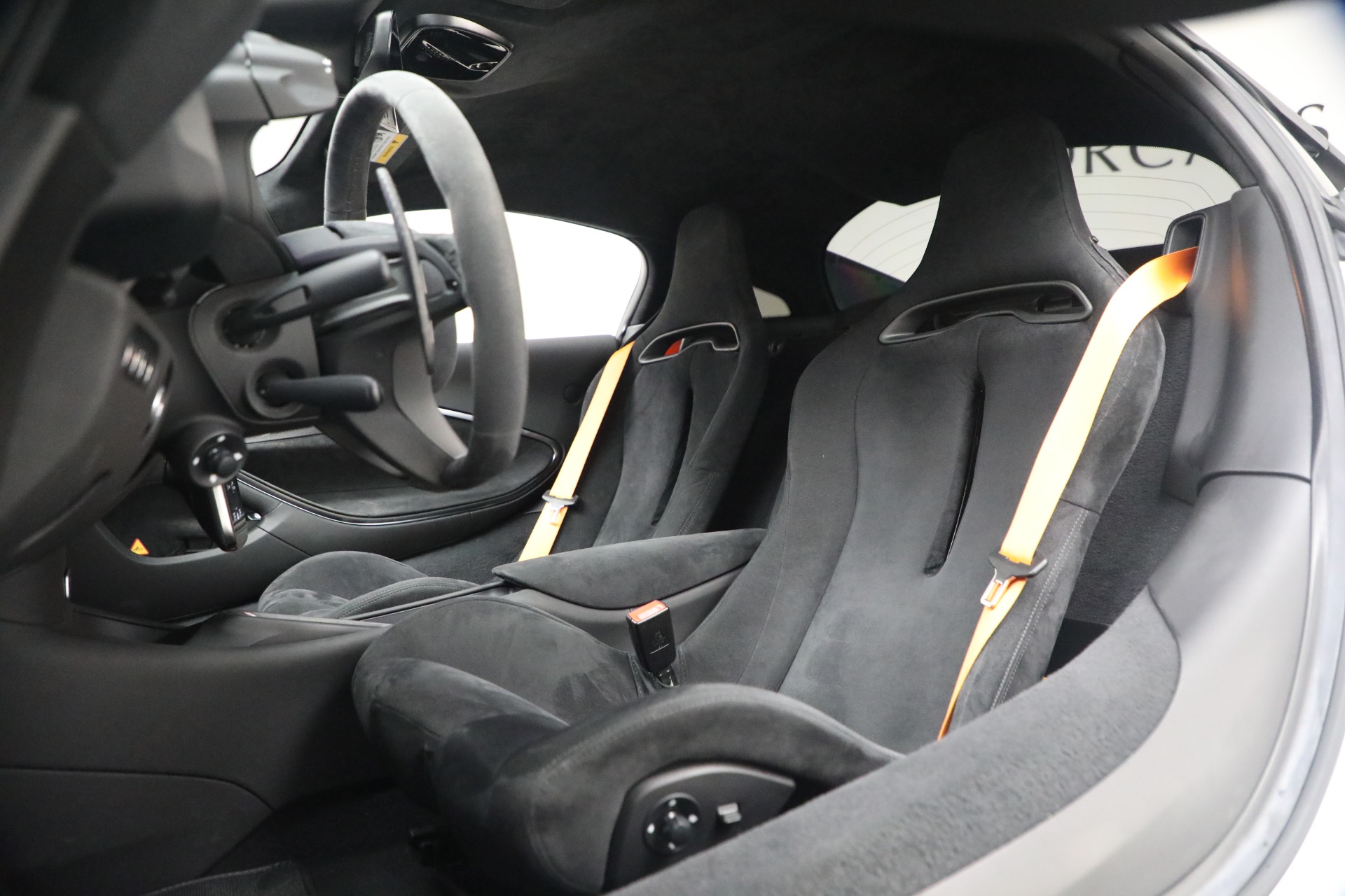 Used-2023-McLaren-Artura