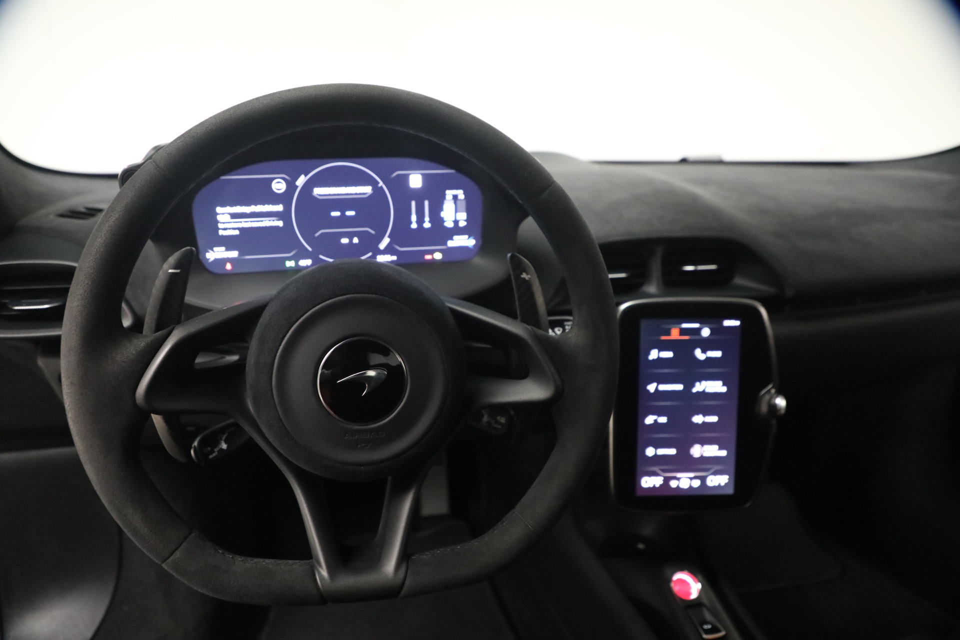 Used-2023-McLaren-Artura