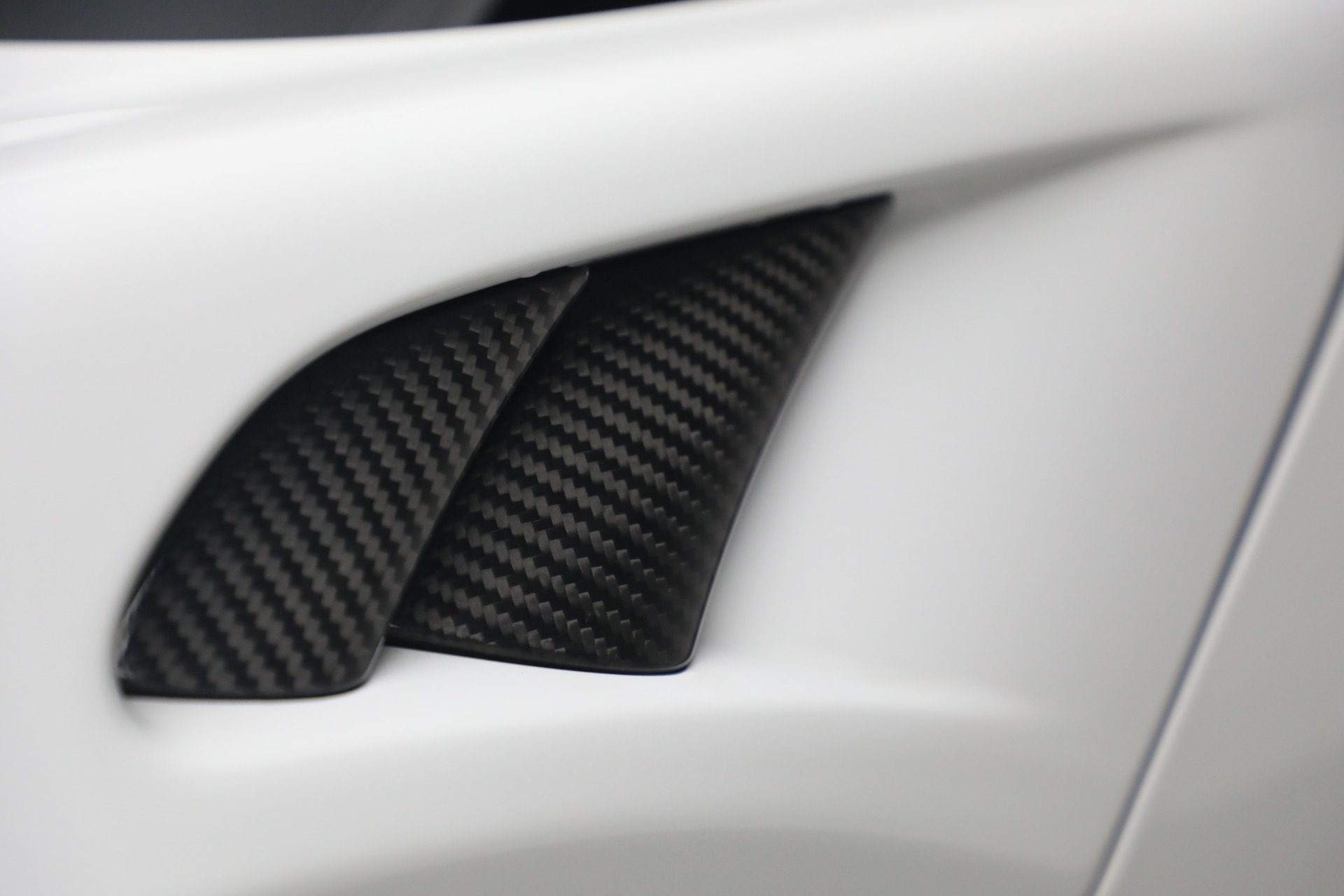 Used-2023-McLaren-Artura