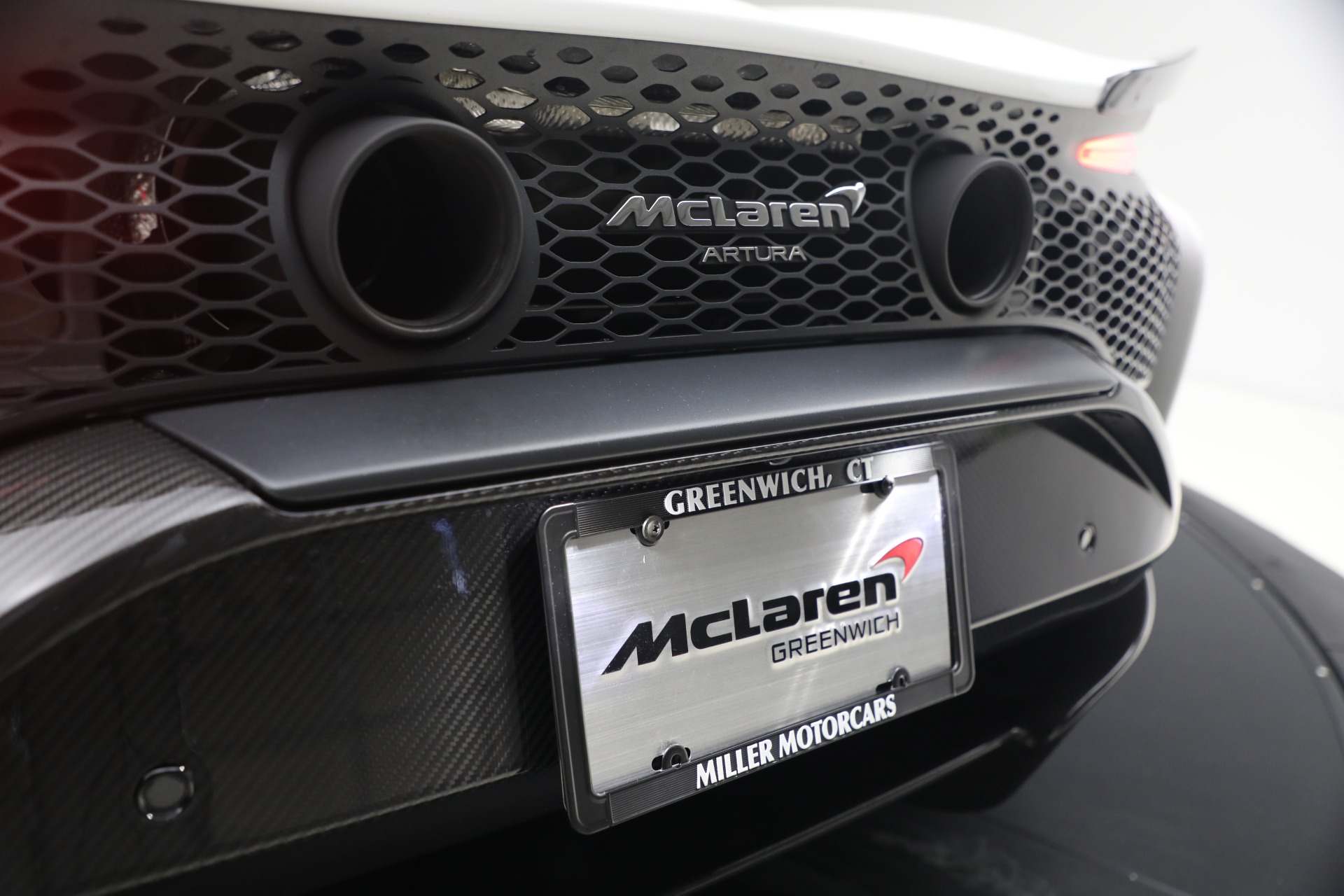 Used-2023-McLaren-Artura