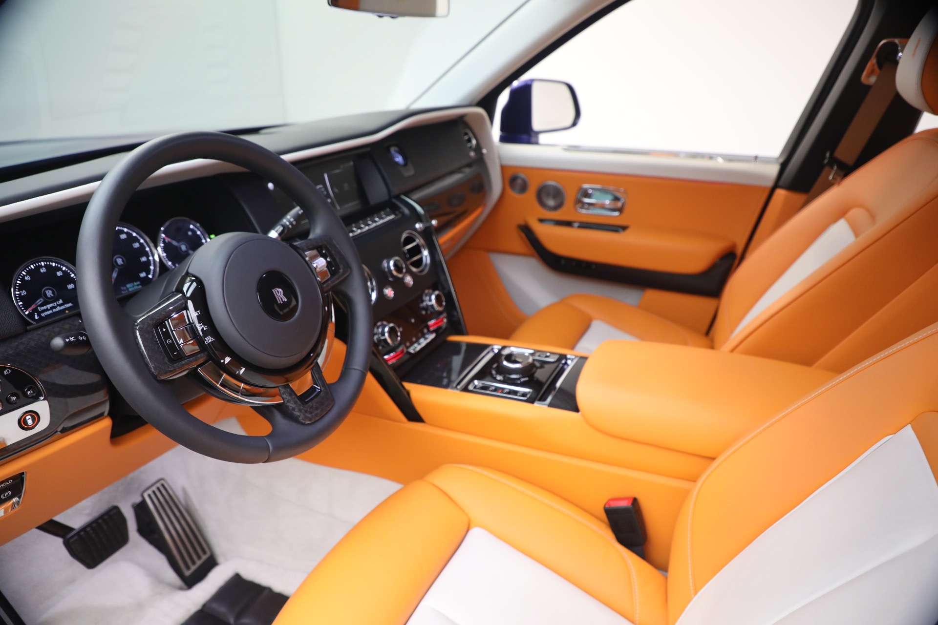 Used-2023-Rolls-Royce-Black-Badge-Cullinan
