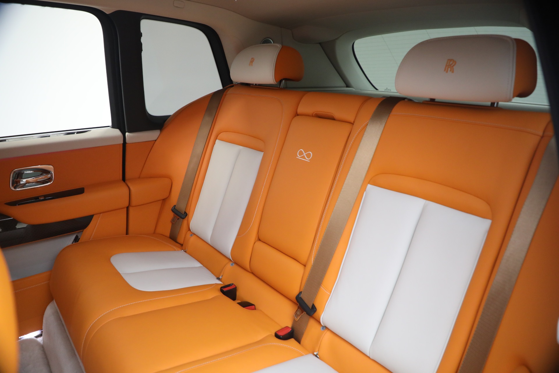 Used-2023-Rolls-Royce-Black-Badge-Cullinan