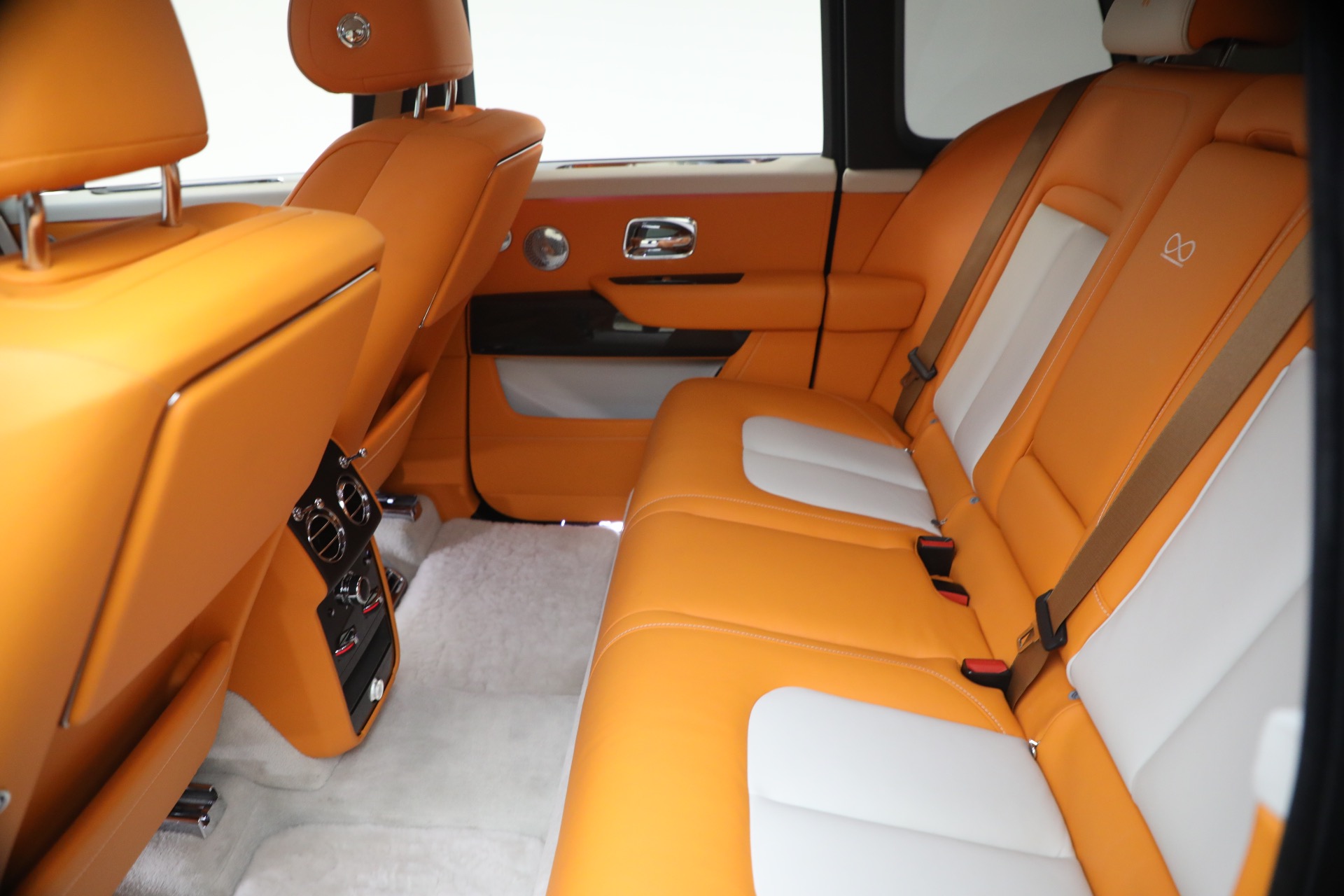 Used-2023-Rolls-Royce-Black-Badge-Cullinan