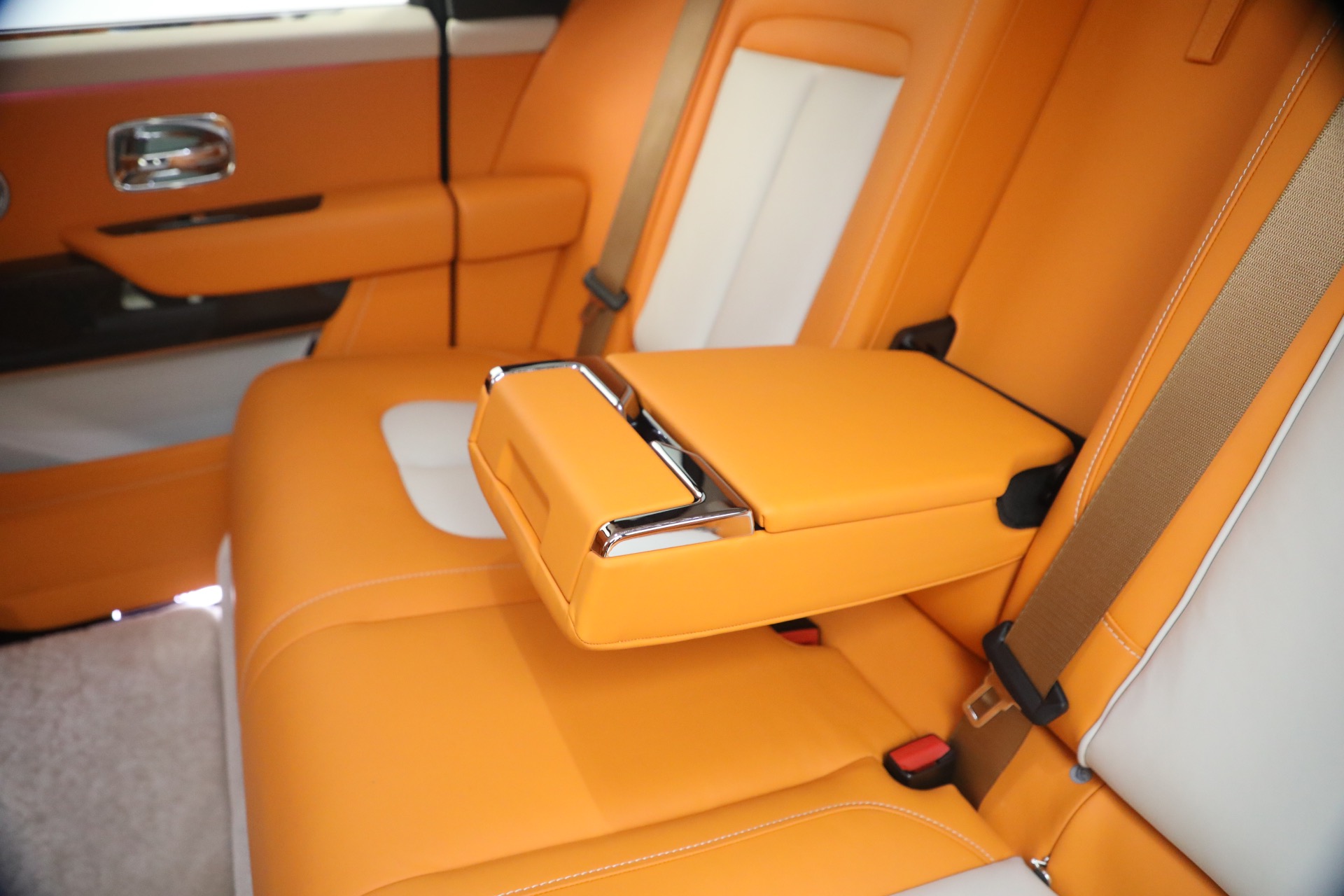 Used-2023-Rolls-Royce-Black-Badge-Cullinan