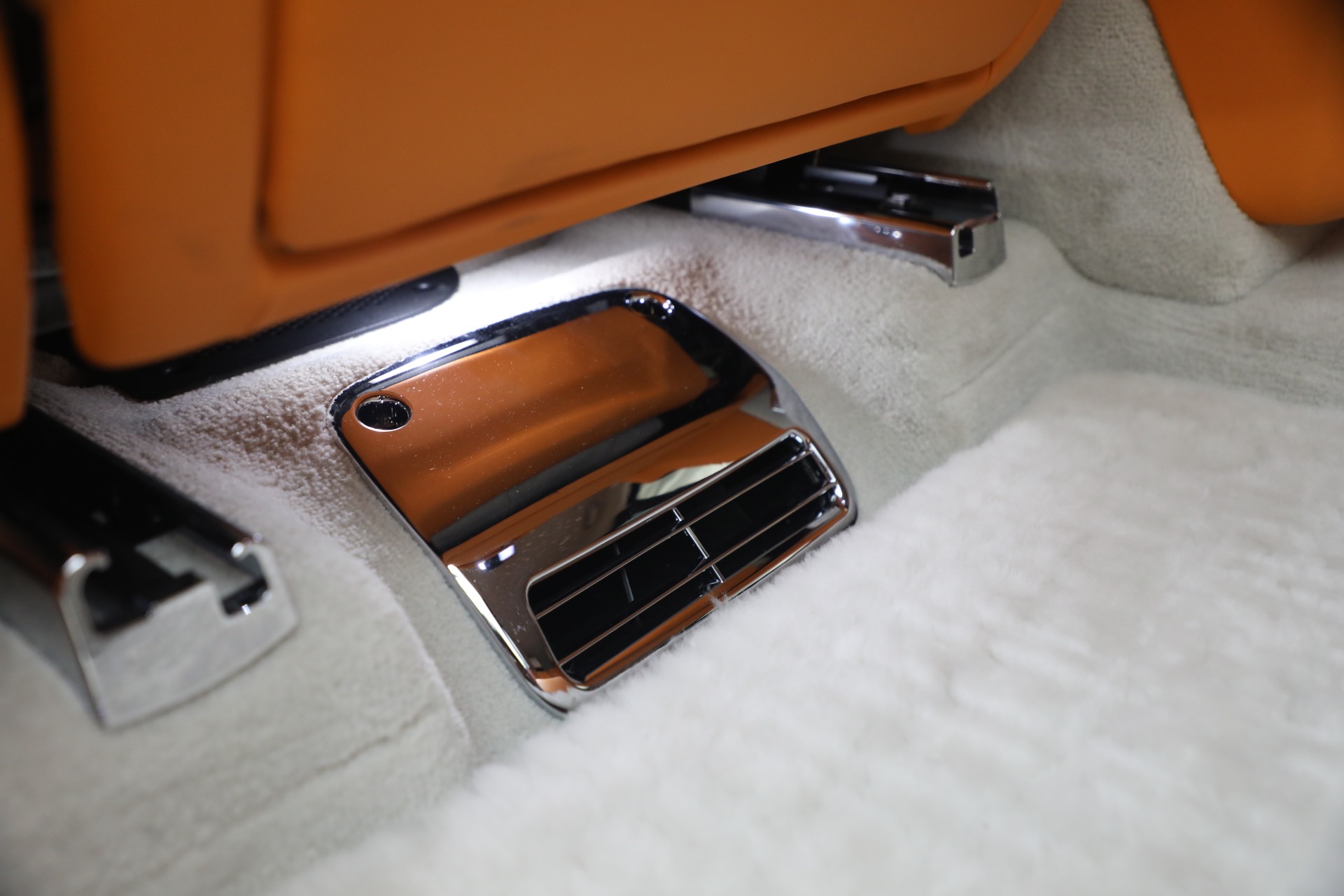 Used-2023-Rolls-Royce-Black-Badge-Cullinan