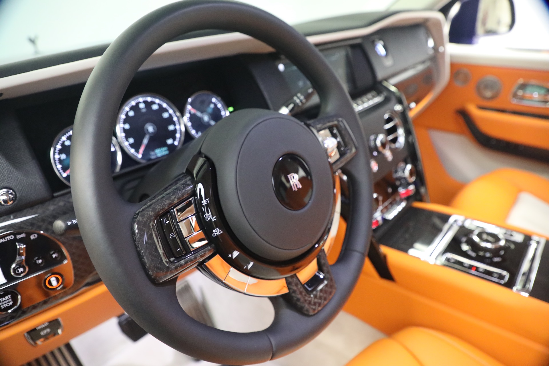 Used-2023-Rolls-Royce-Black-Badge-Cullinan