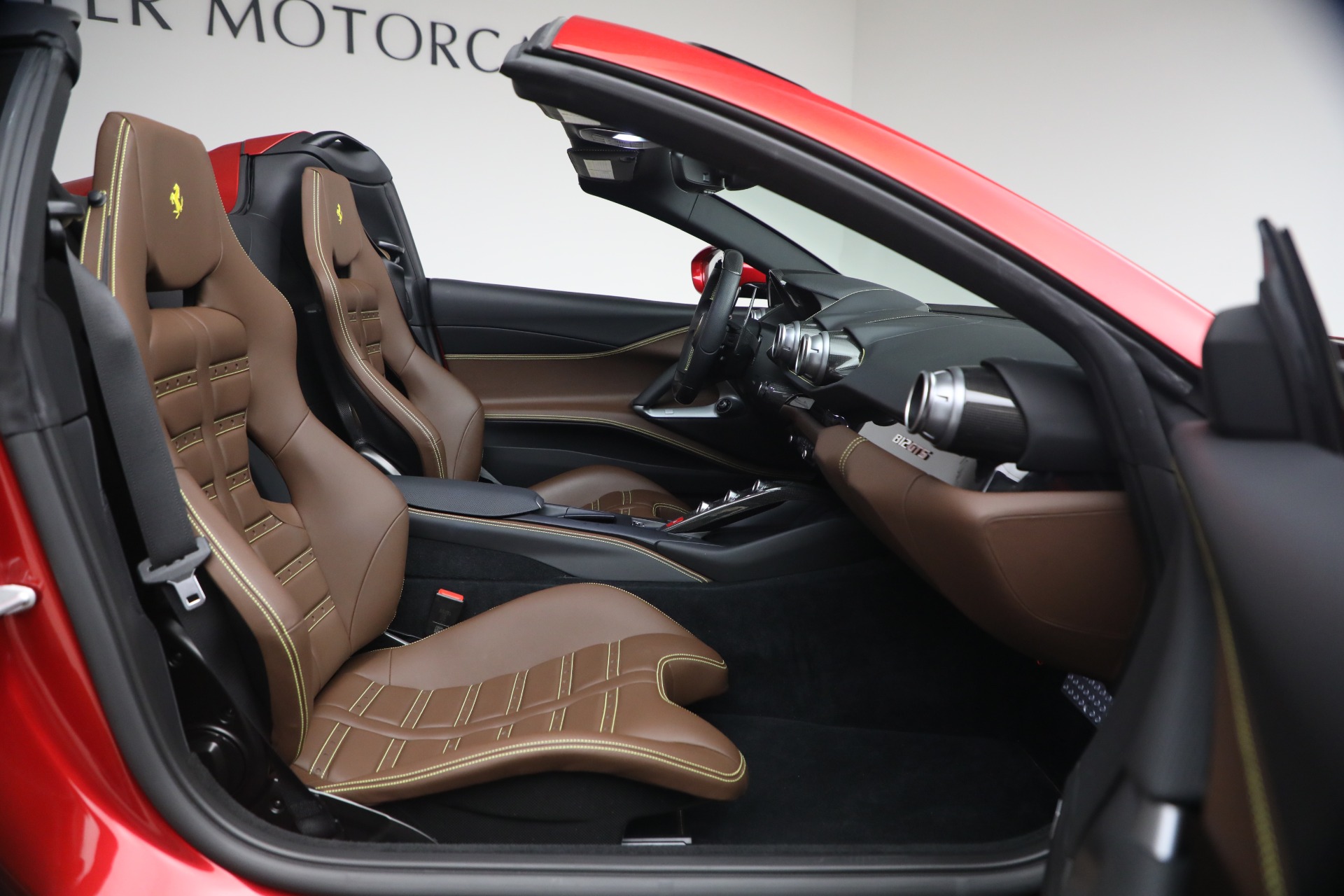 Used-2022-Ferrari-812-GTS
