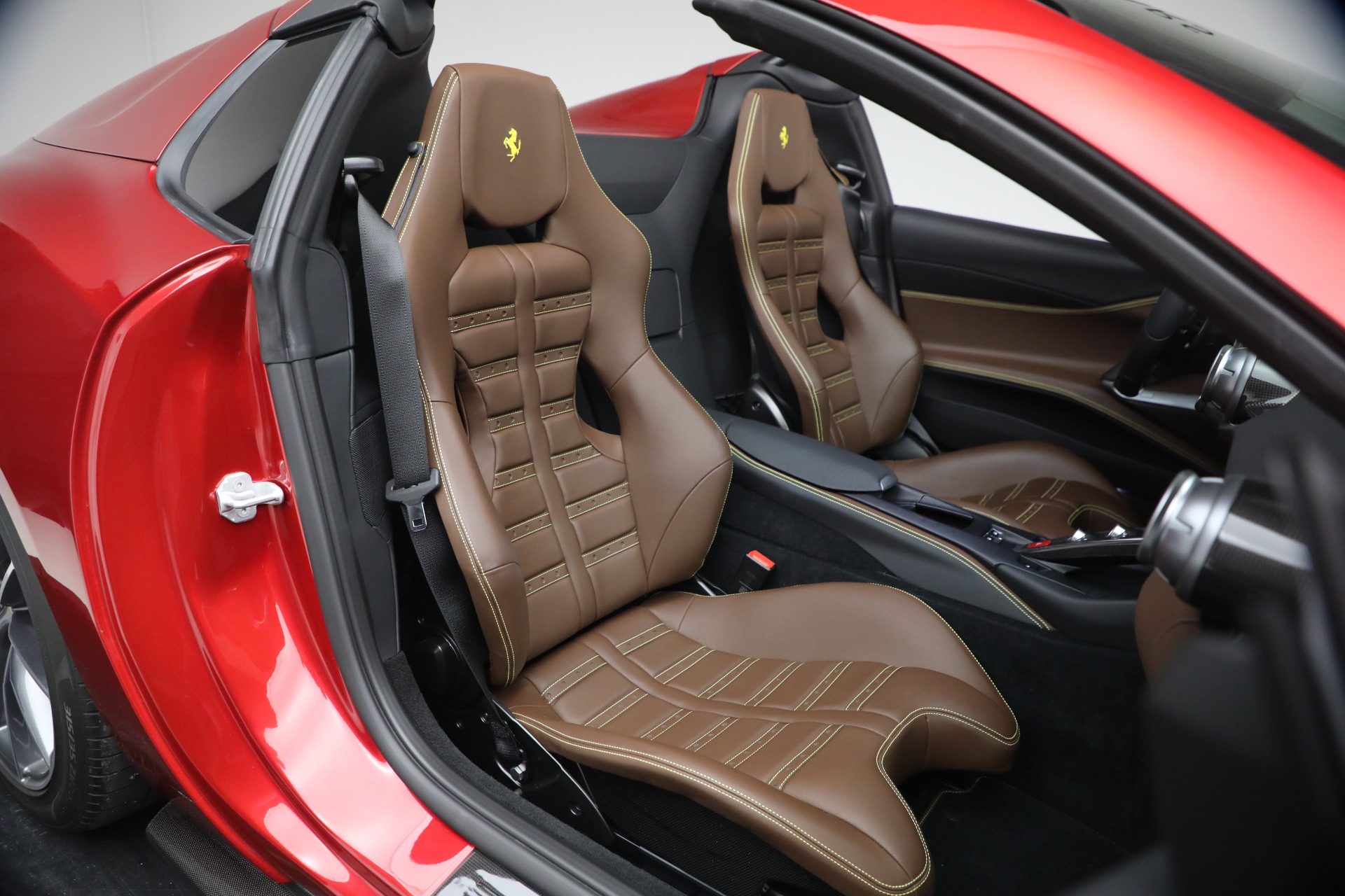 Used-2022-Ferrari-812-GTS