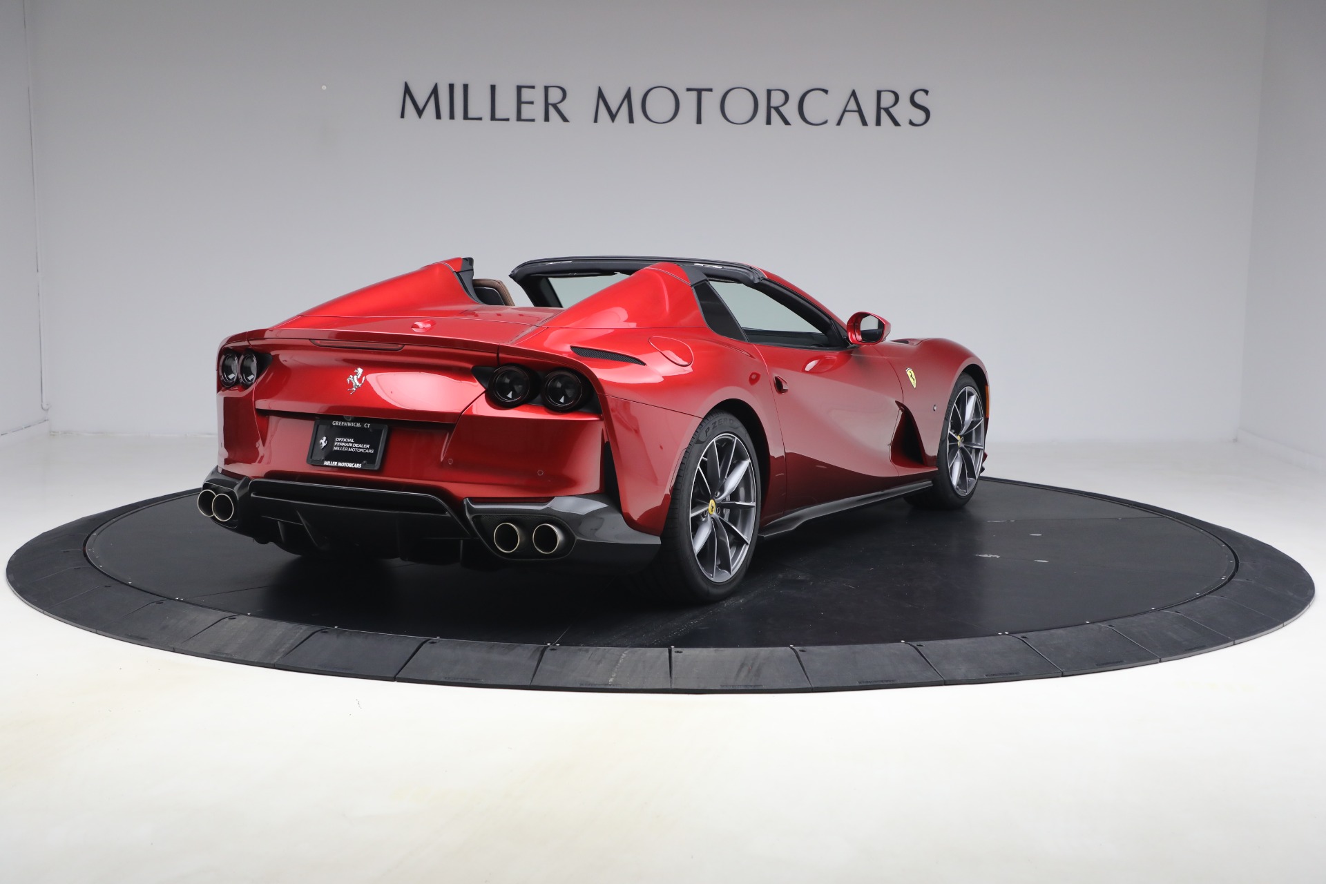 Used-2022-Ferrari-812-GTS