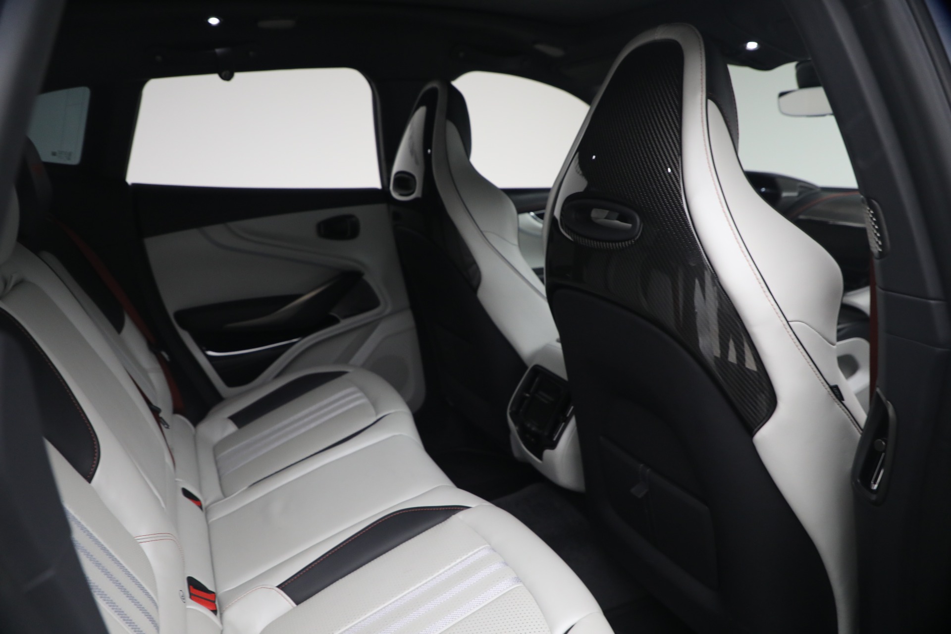 Used-2025-Aston-Martin-DBX-707