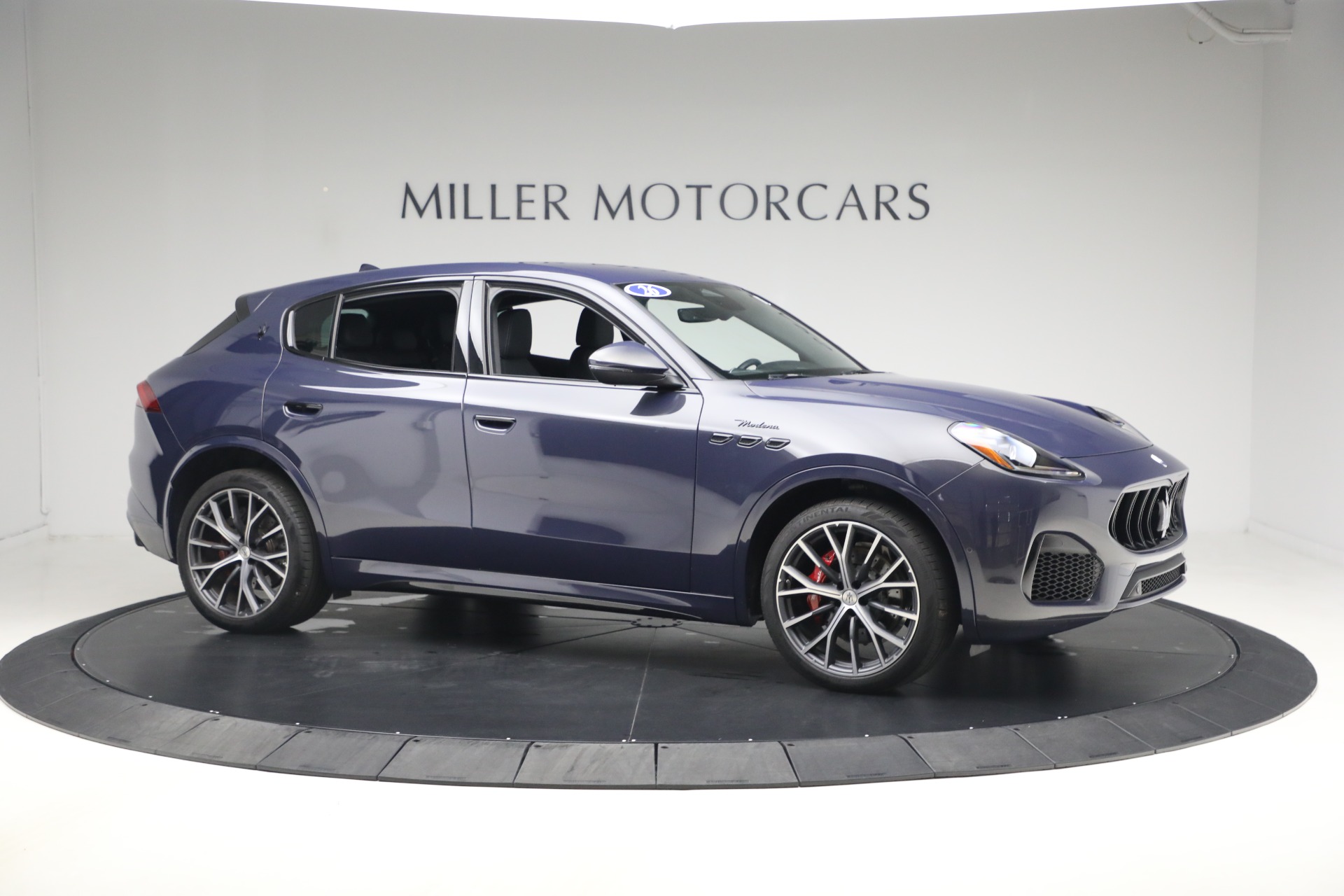 New-2026-Maserati-Grecale-Modena