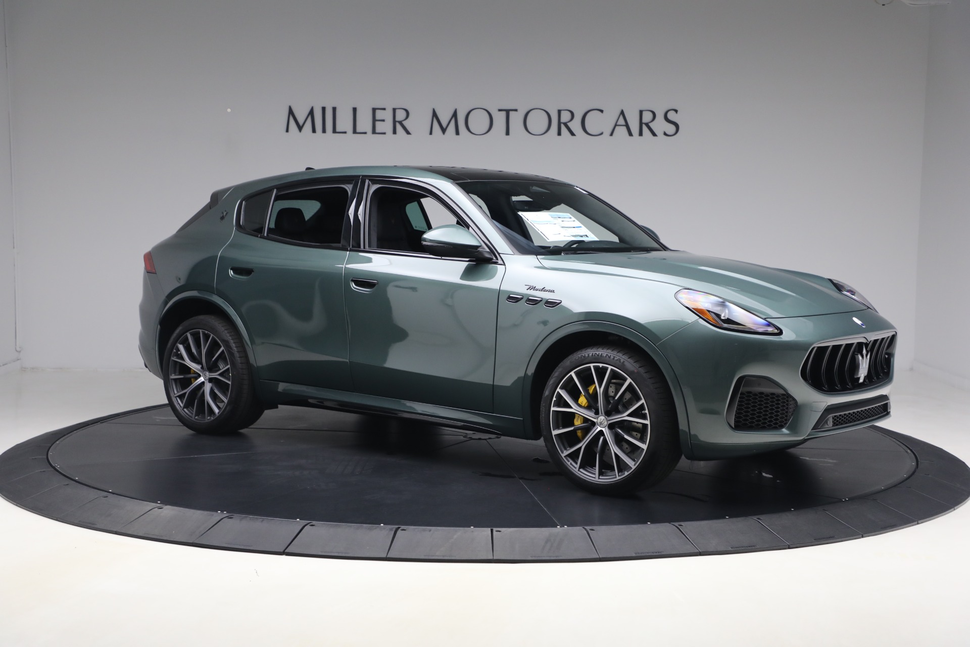 New-2026-Maserati-Grecale-Modena-V6