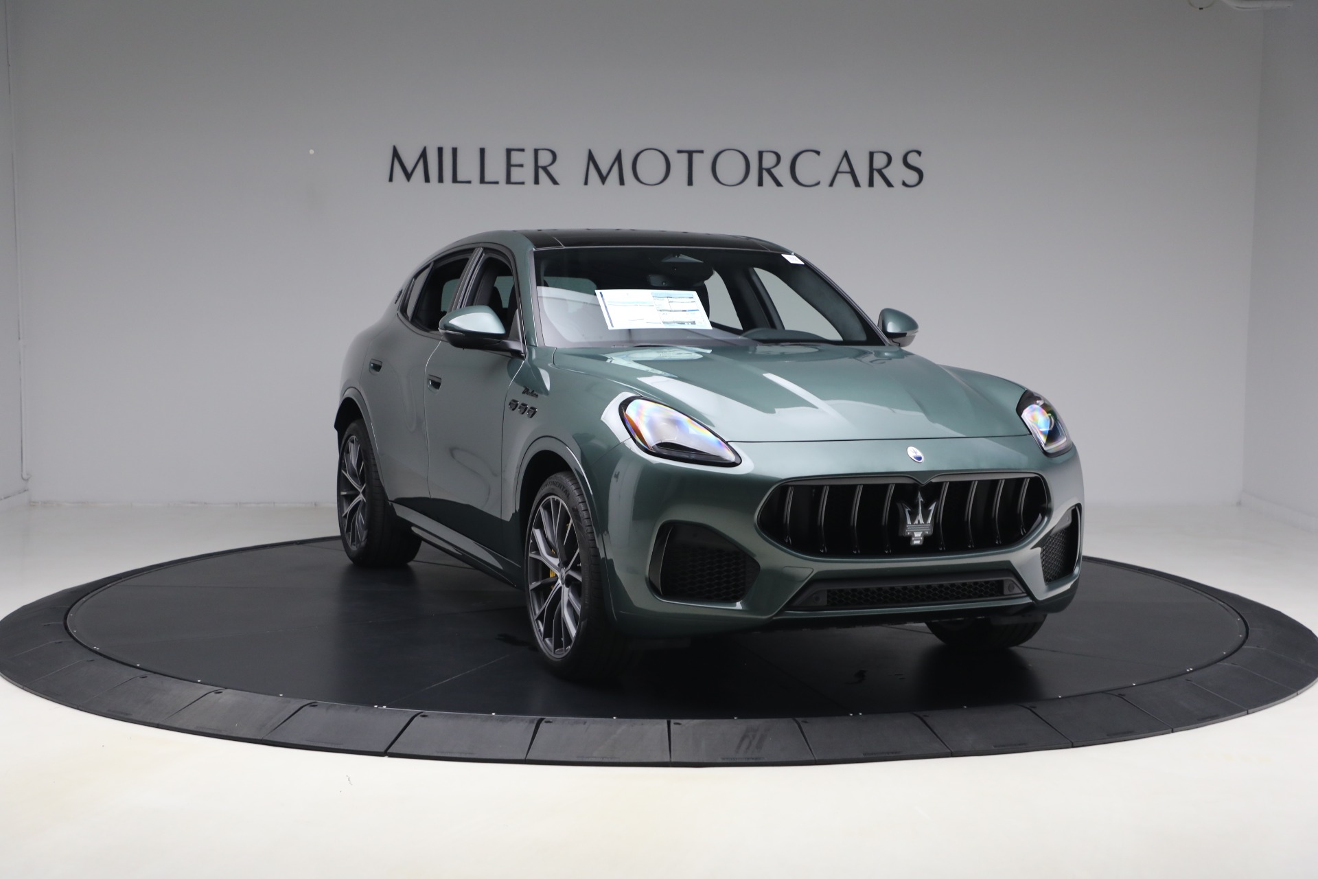 New-2026-Maserati-Grecale-Modena-V6
