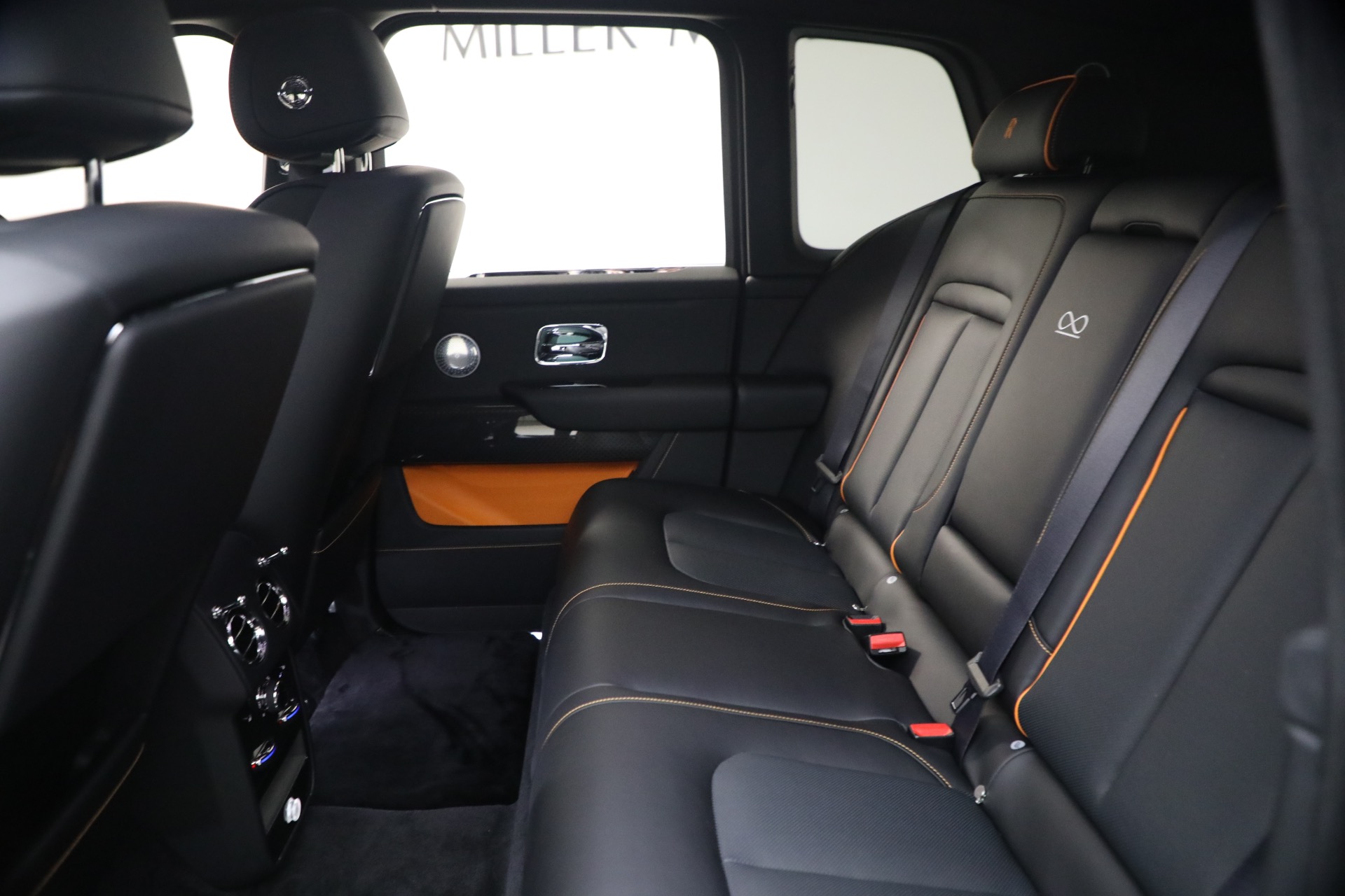 New-2026-Rolls-Royce-Black-Badge-Cullinan