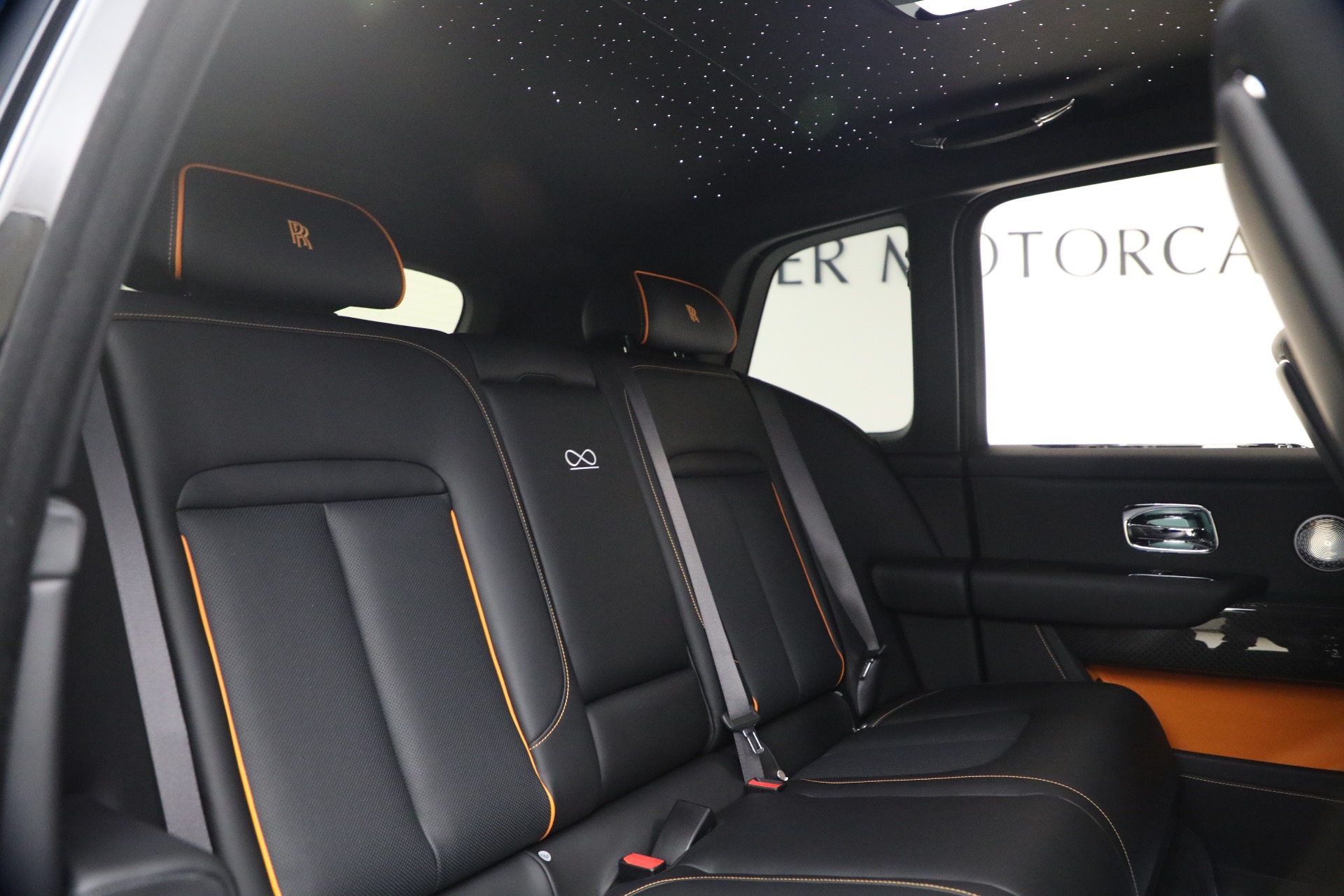 New-2026-Rolls-Royce-Black-Badge-Cullinan