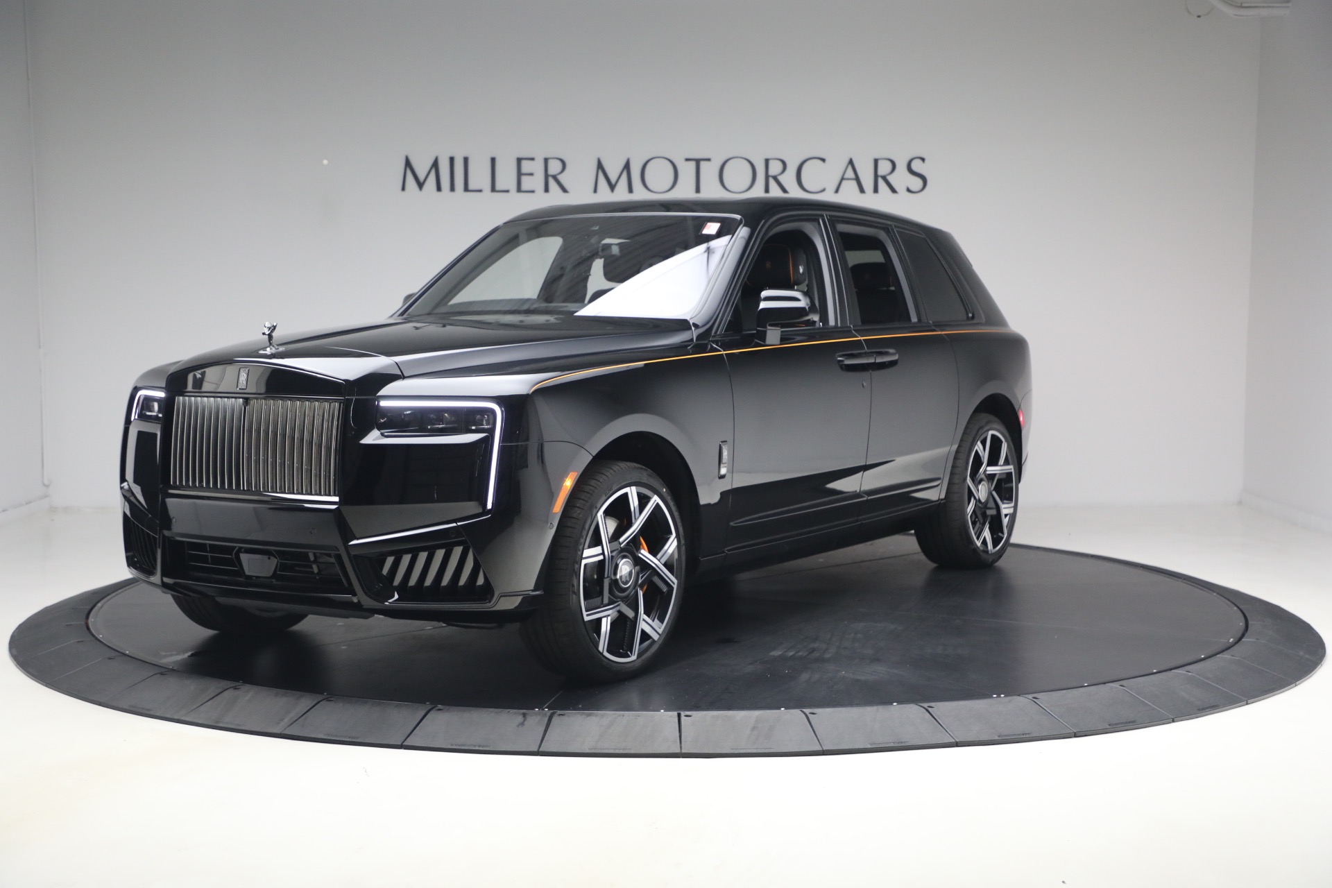 New-2026-Rolls-Royce-Black-Badge-Cullinan