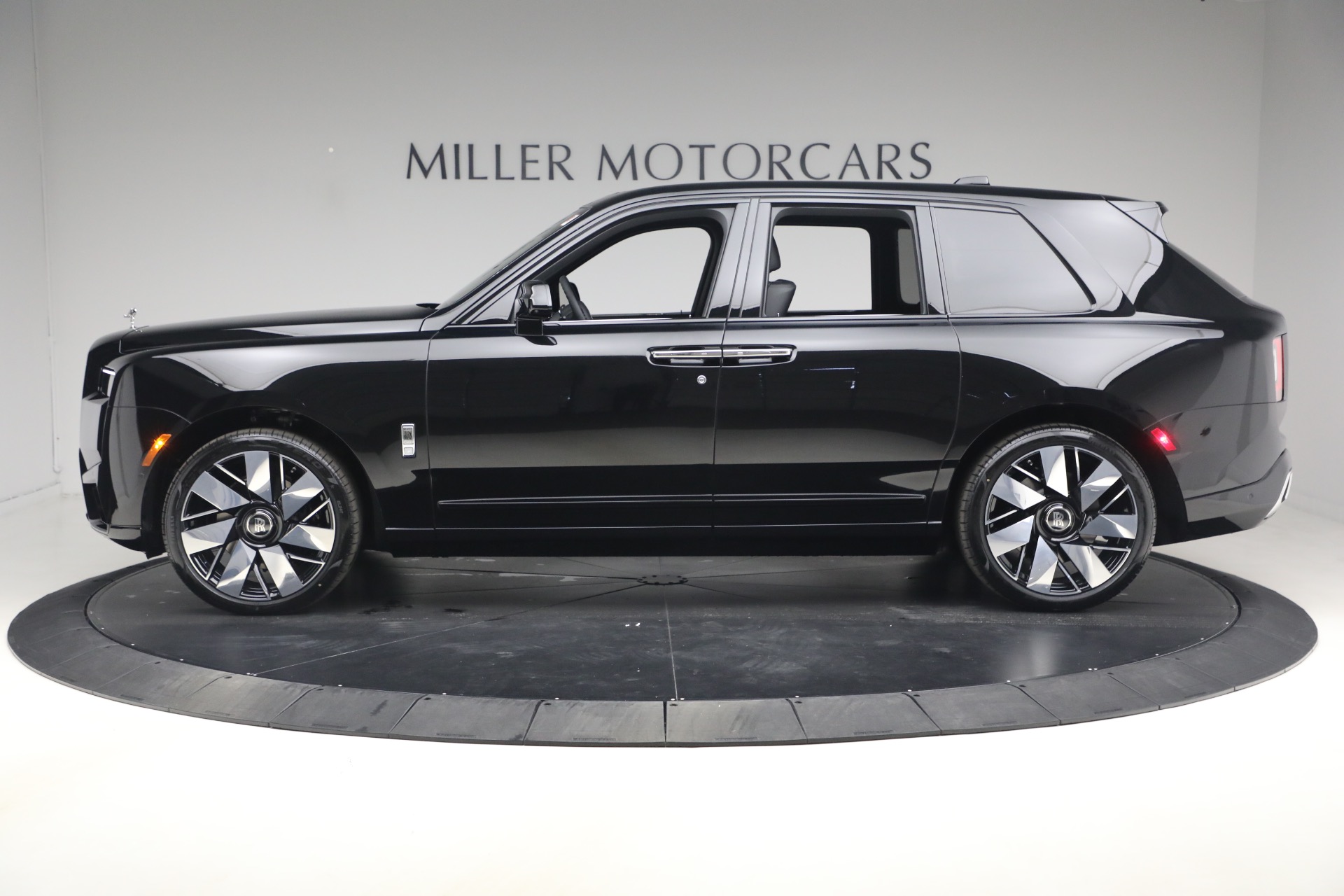 New-2026-Rolls-Royce-Cullinan