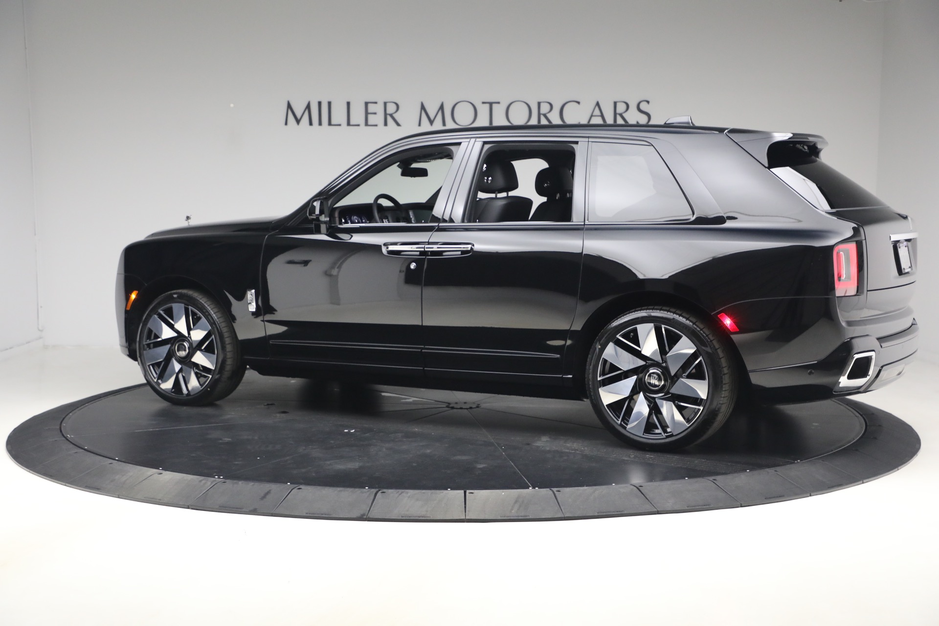 New-2026-Rolls-Royce-Cullinan