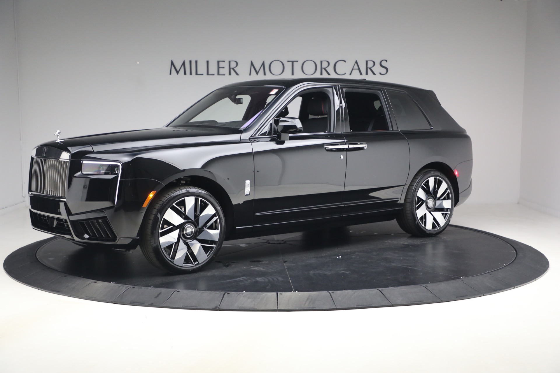 New-2026-Rolls-Royce-Cullinan
