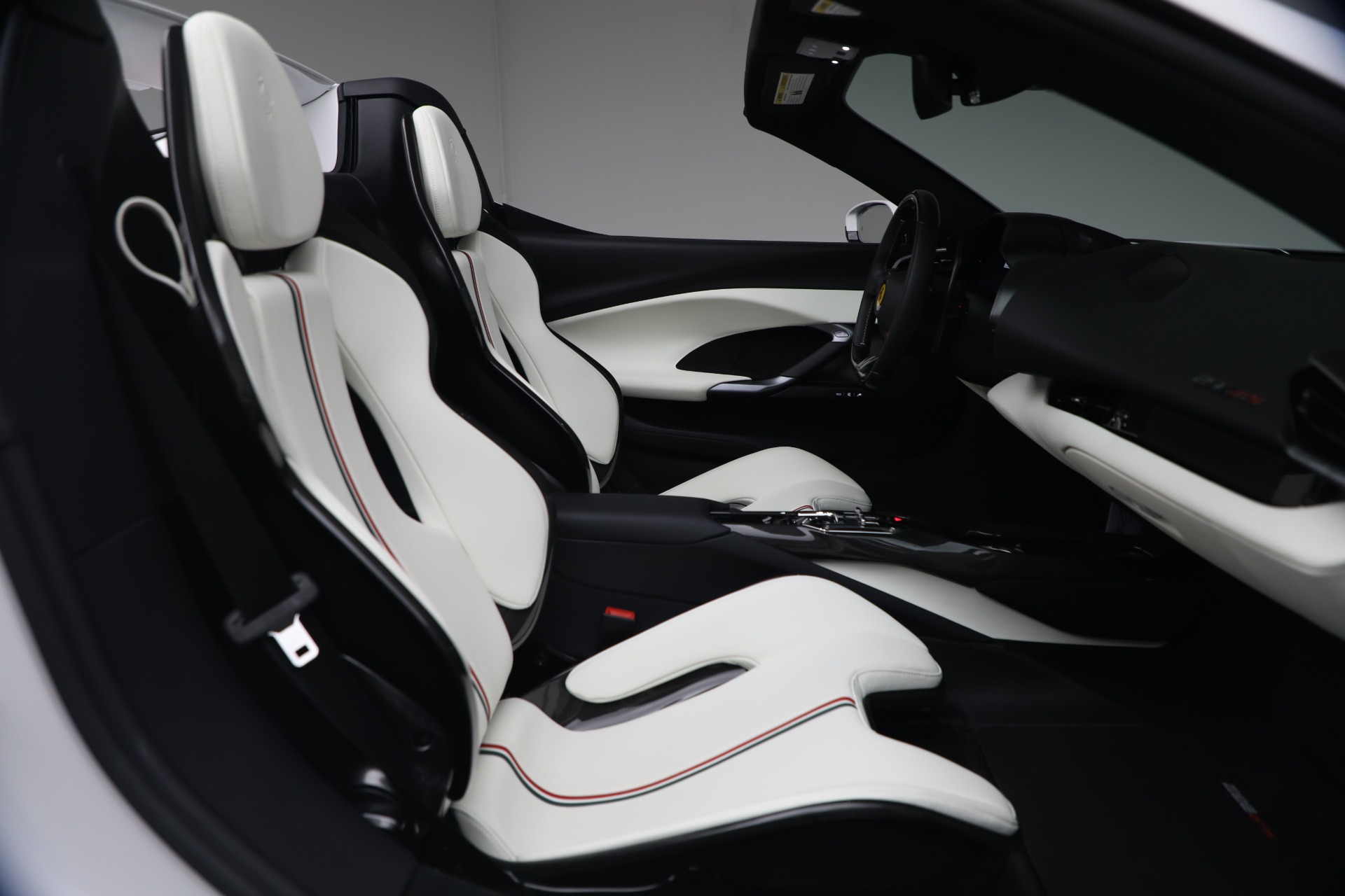 Used-2025-Ferrari-296-GTS
