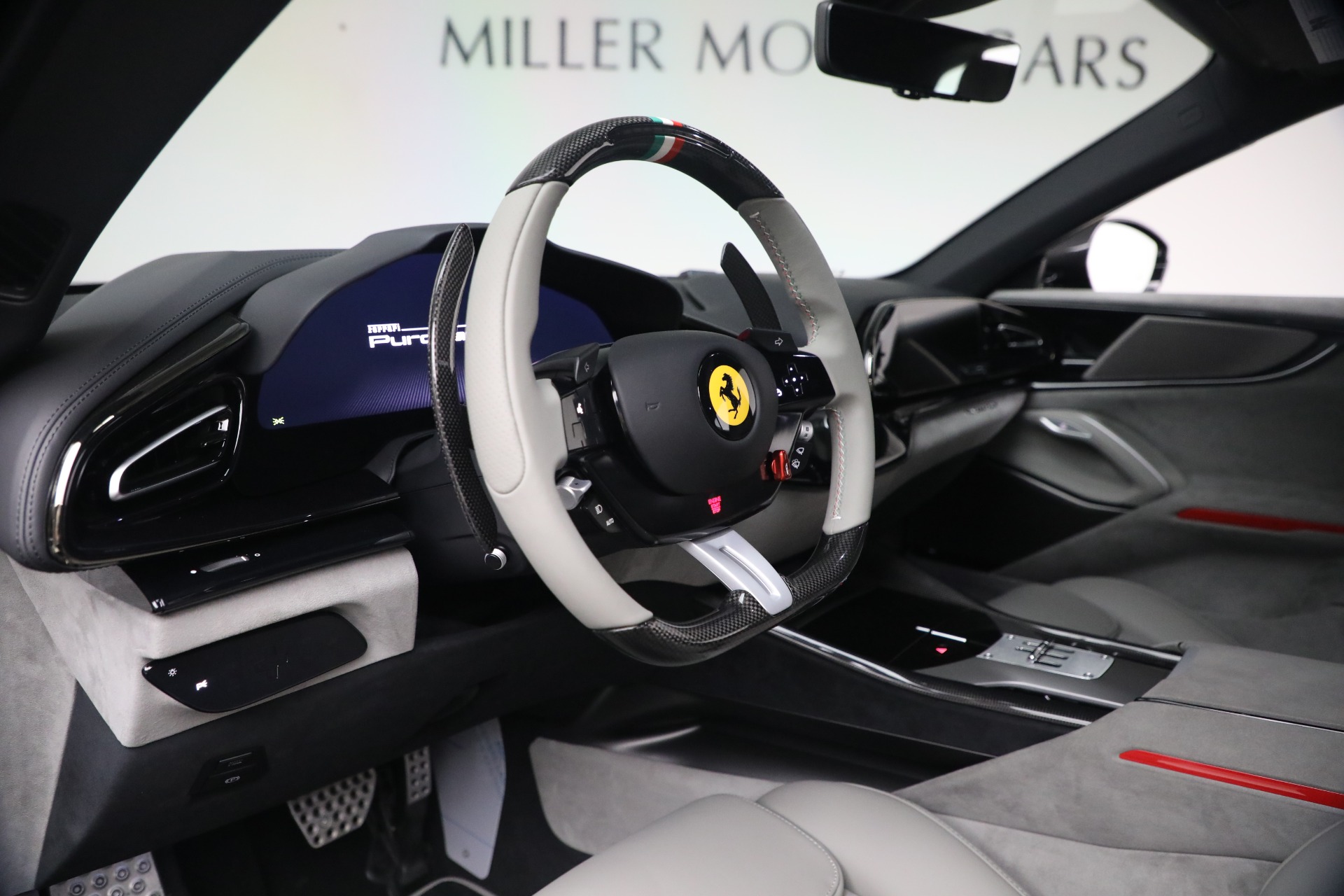 Used-2025-Ferrari-Purosangue
