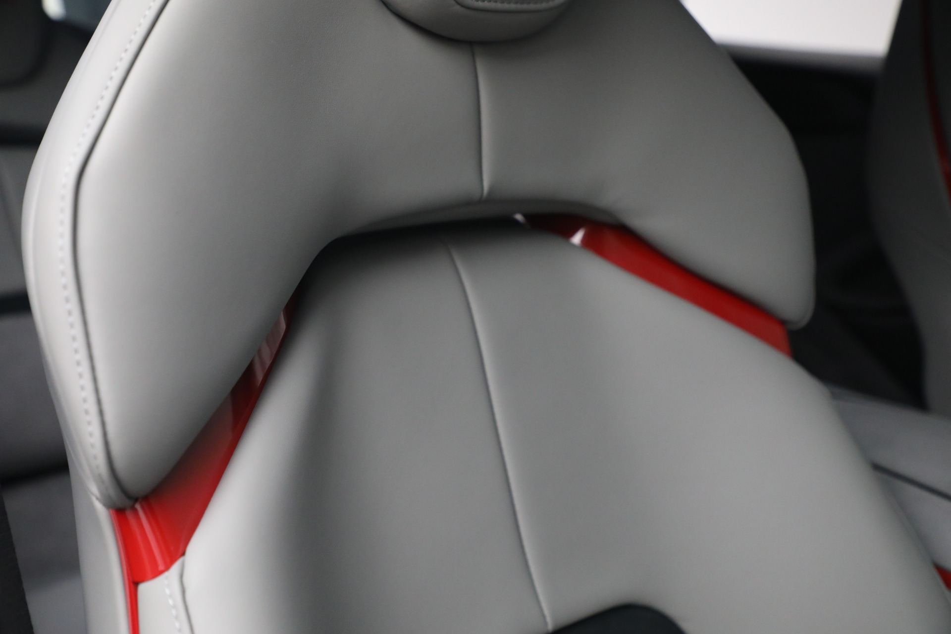 Used-2025-Ferrari-Purosangue