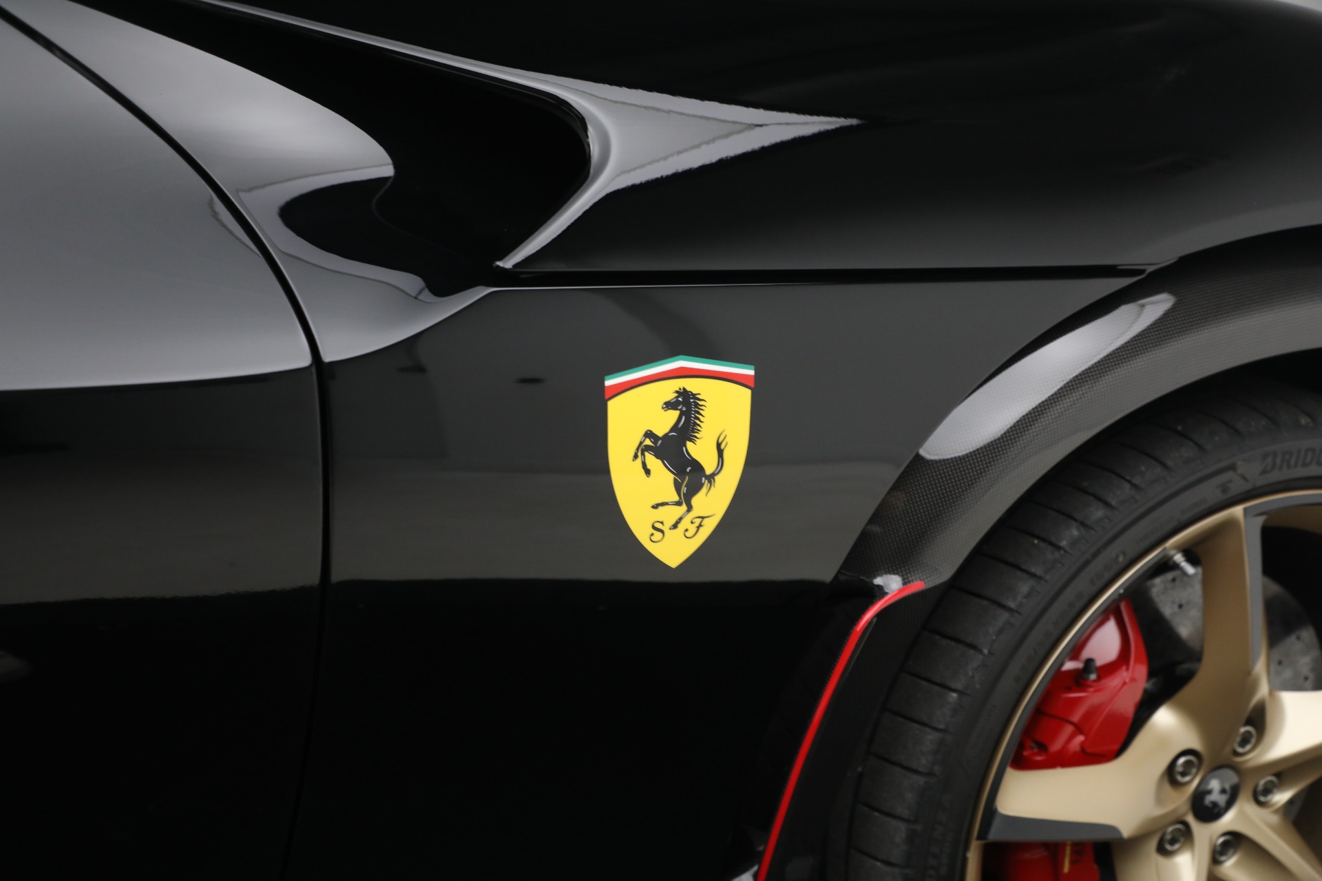 Used-2025-Ferrari-Purosangue