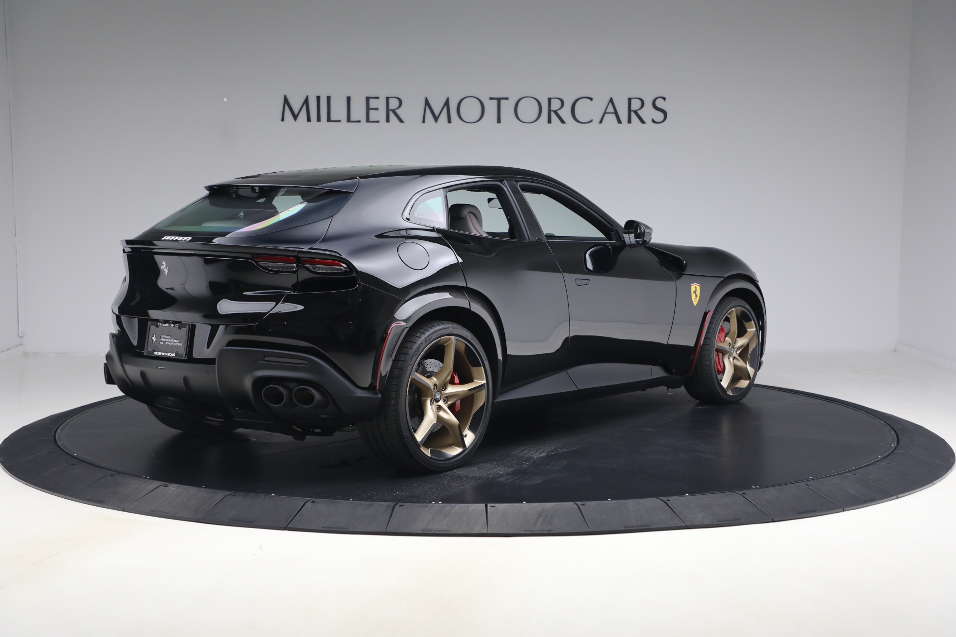Used-2025-Ferrari-Purosangue