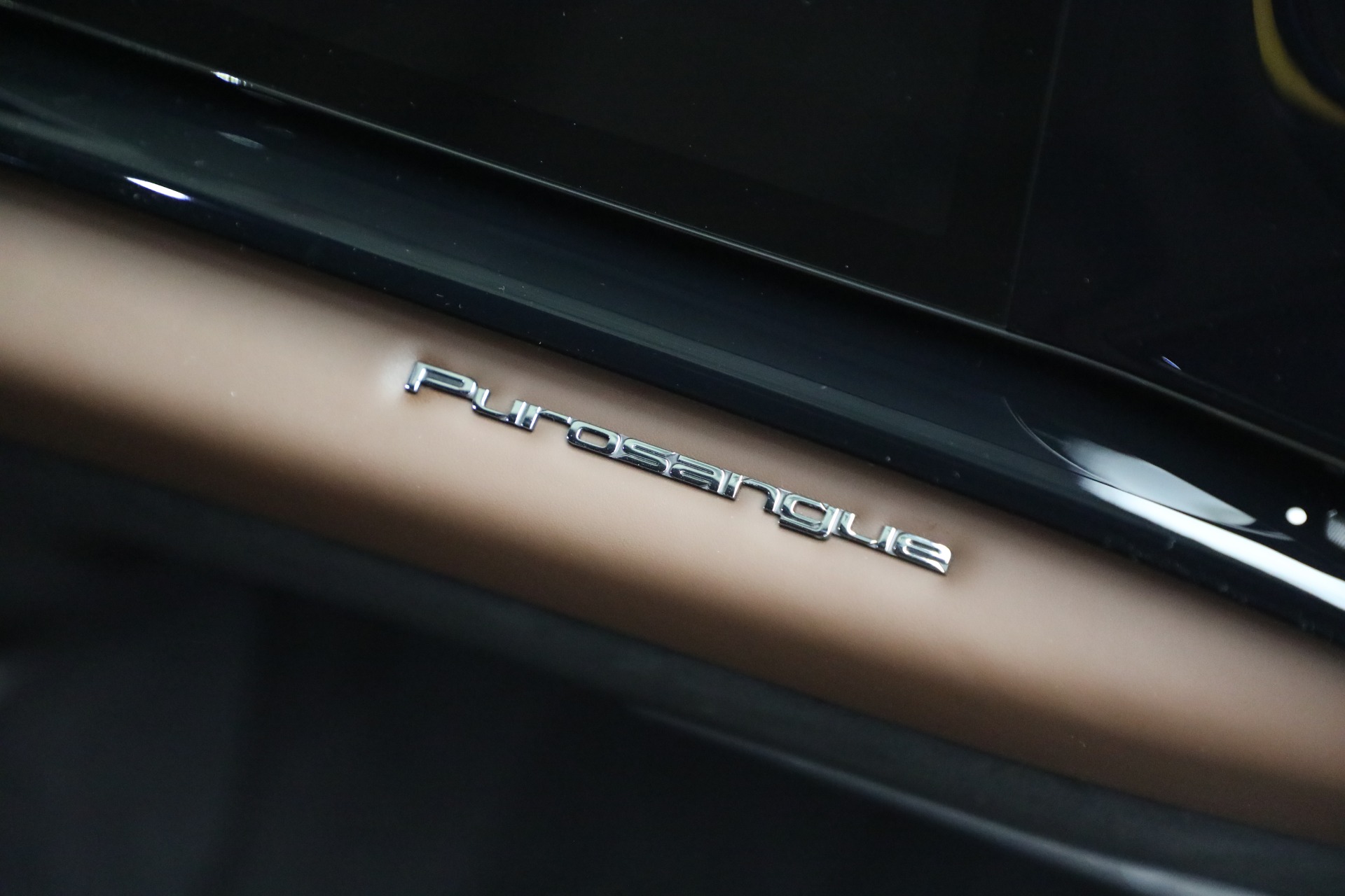 Used-2025-Ferrari-Purosangue