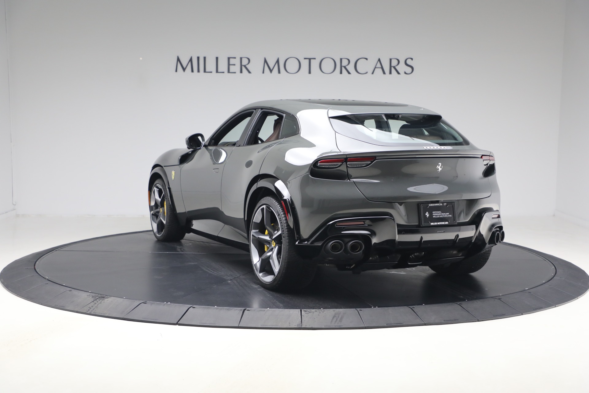 Used-2025-Ferrari-Purosangue