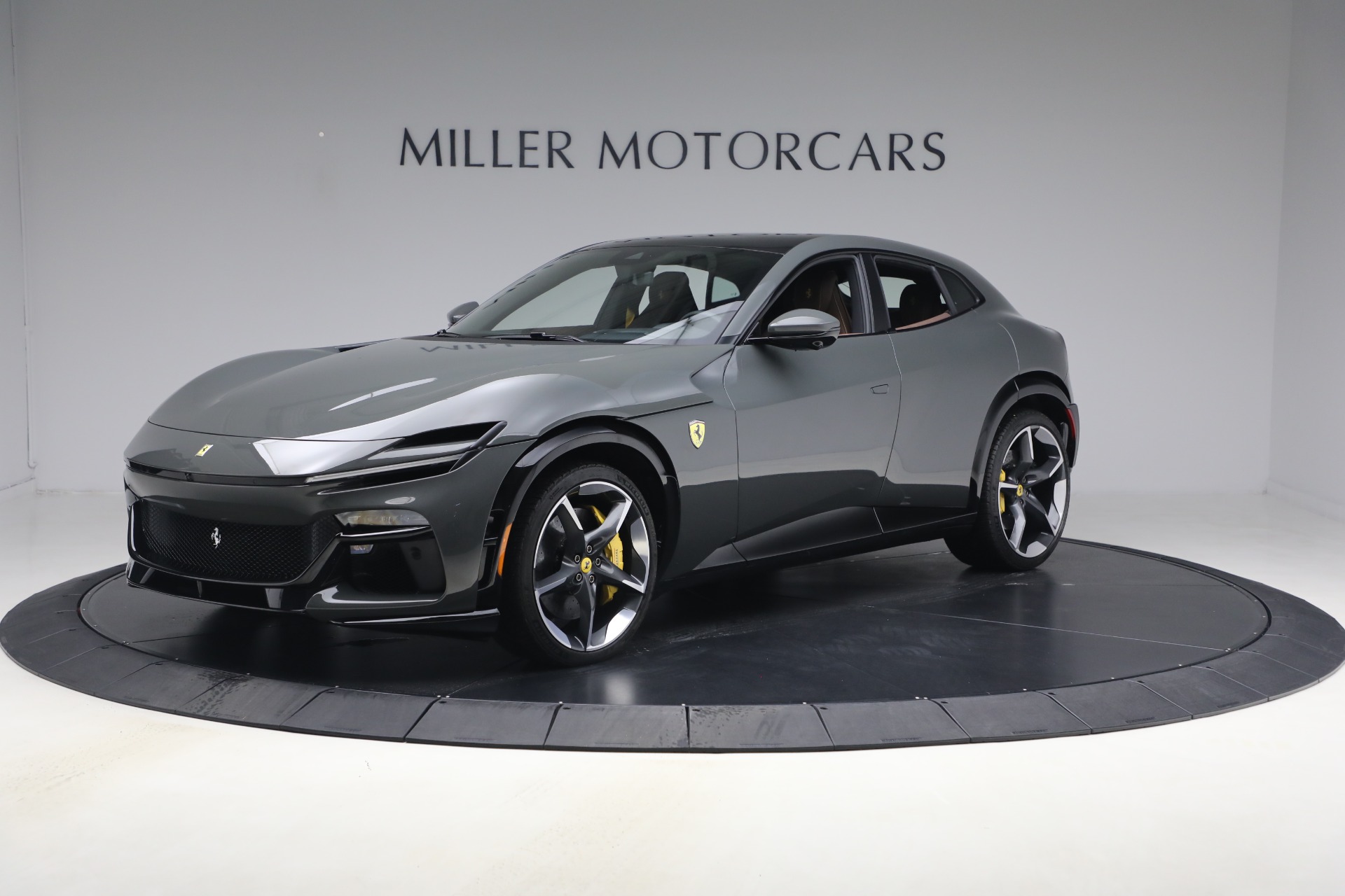 Used-2025-Ferrari-Purosangue