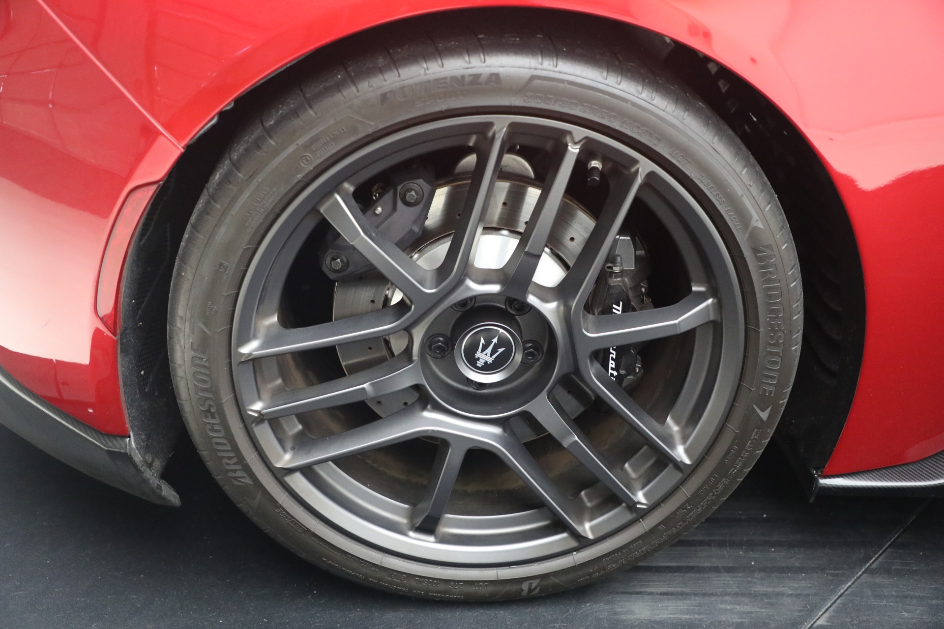 Used-2022-Maserati-MC20