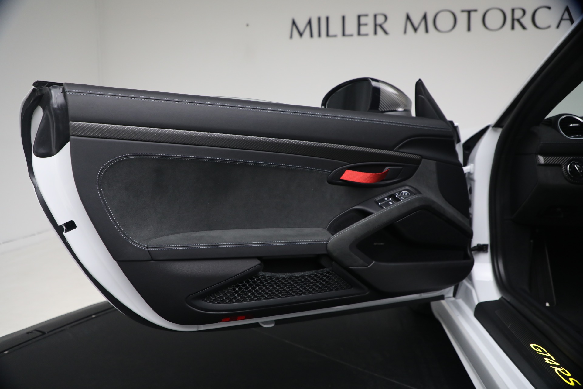 Used-2023-Porsche-718-Cayman-GT4-RS
