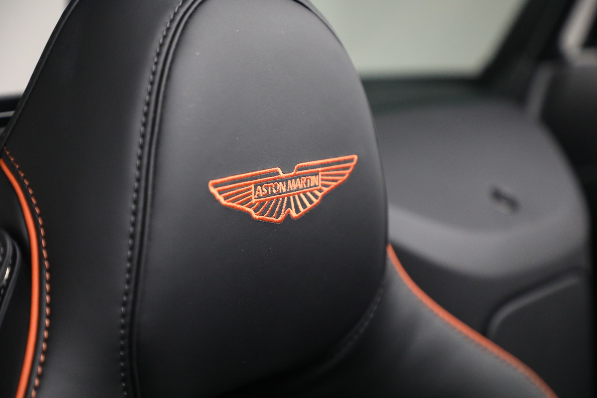 New-2026-Aston-Martin-Vantage-S-Roadster