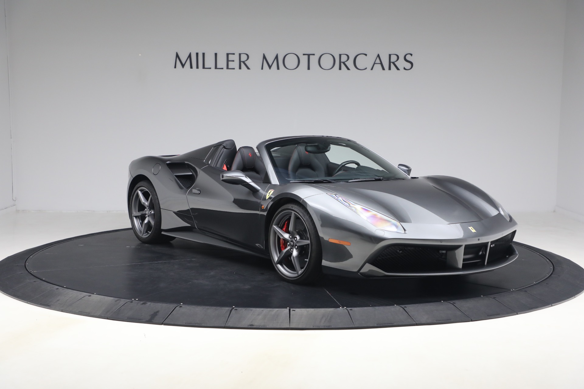 Used-2018-Ferrari-488-Spider