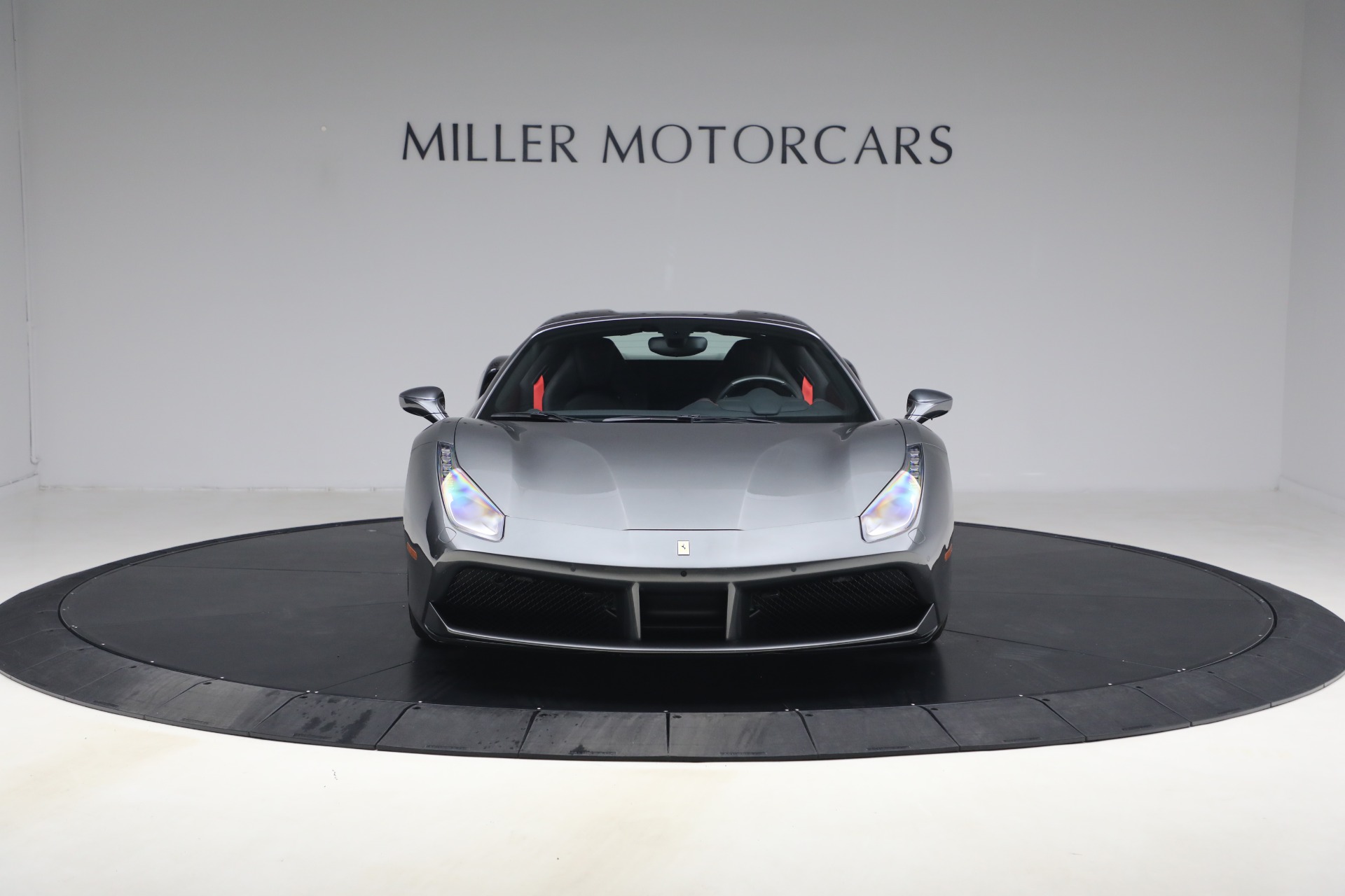 Used-2018-Ferrari-488-Spider