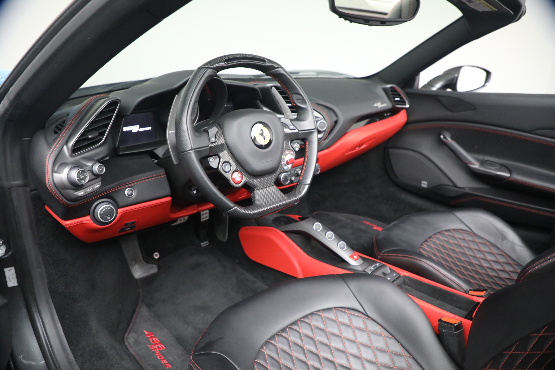 Used-2018-Ferrari-488-Spider