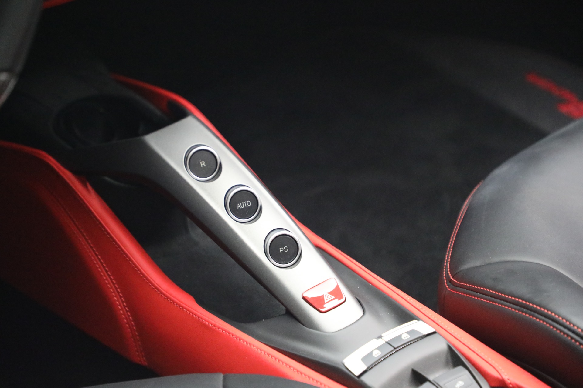 Used-2018-Ferrari-488-Spider