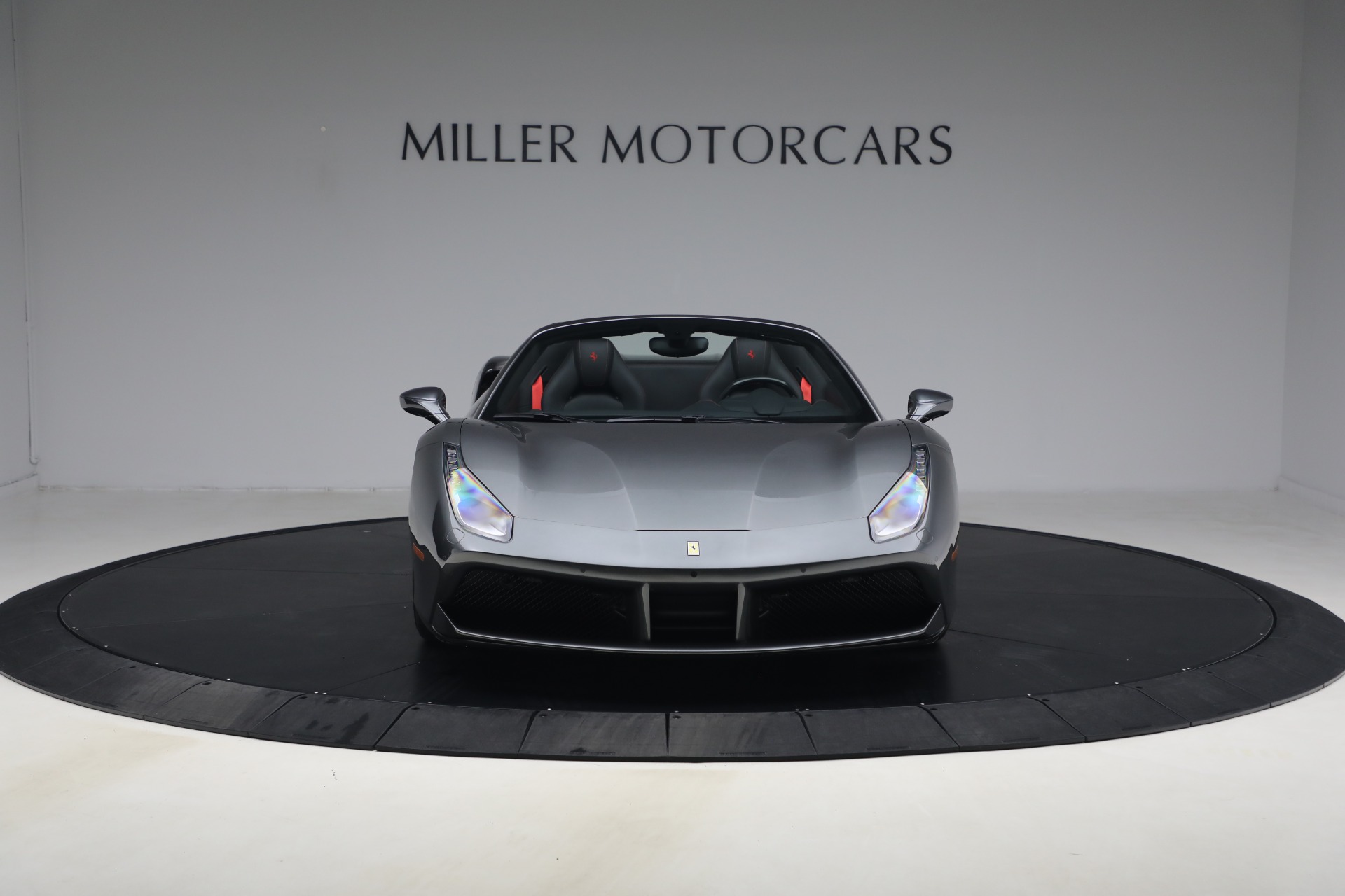 Used-2018-Ferrari-488-Spider