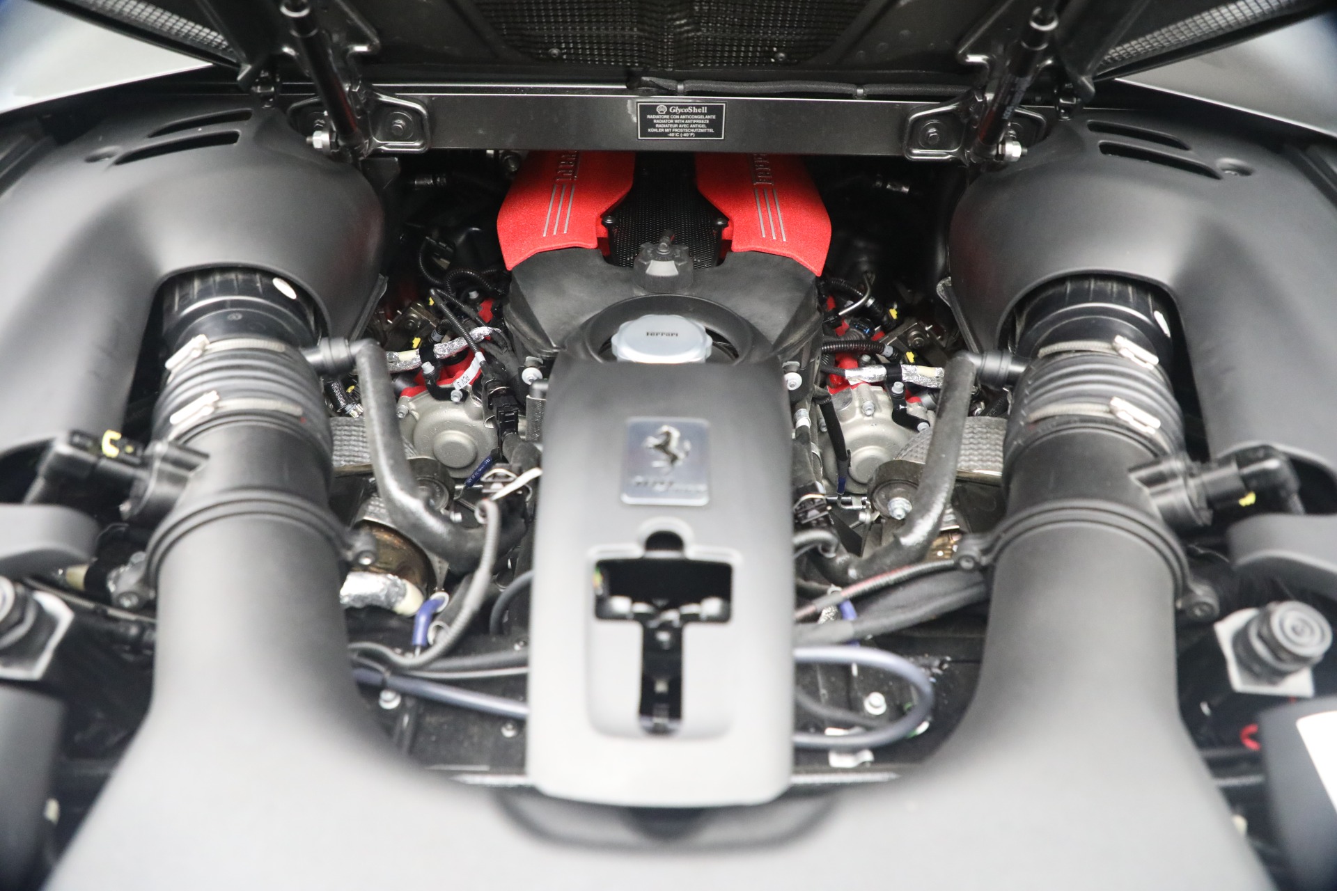 Used-2018-Ferrari-488-Spider