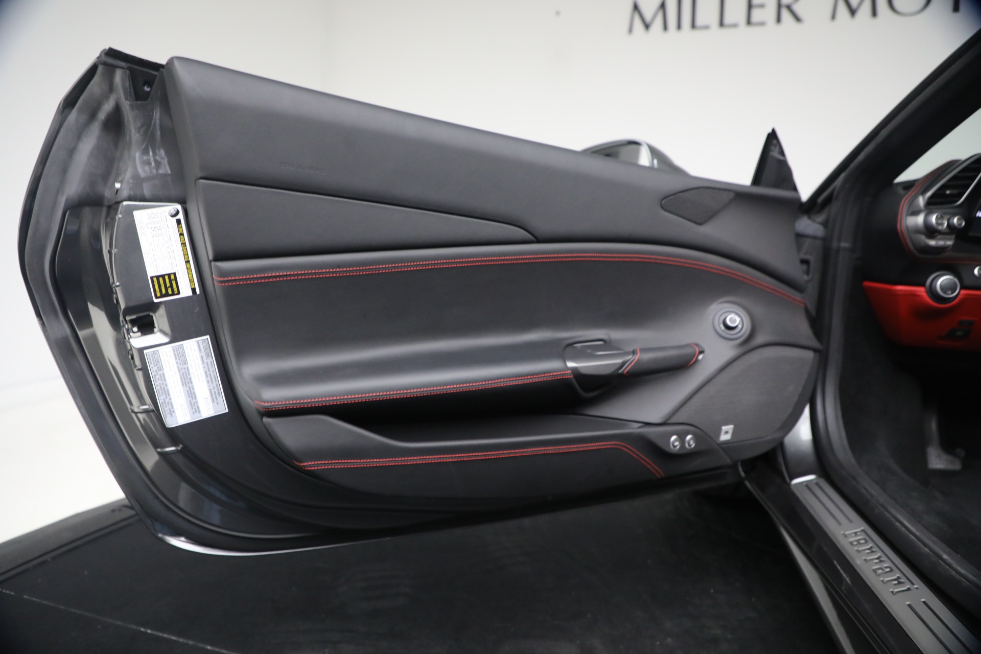 Used-2018-Ferrari-488-Spider
