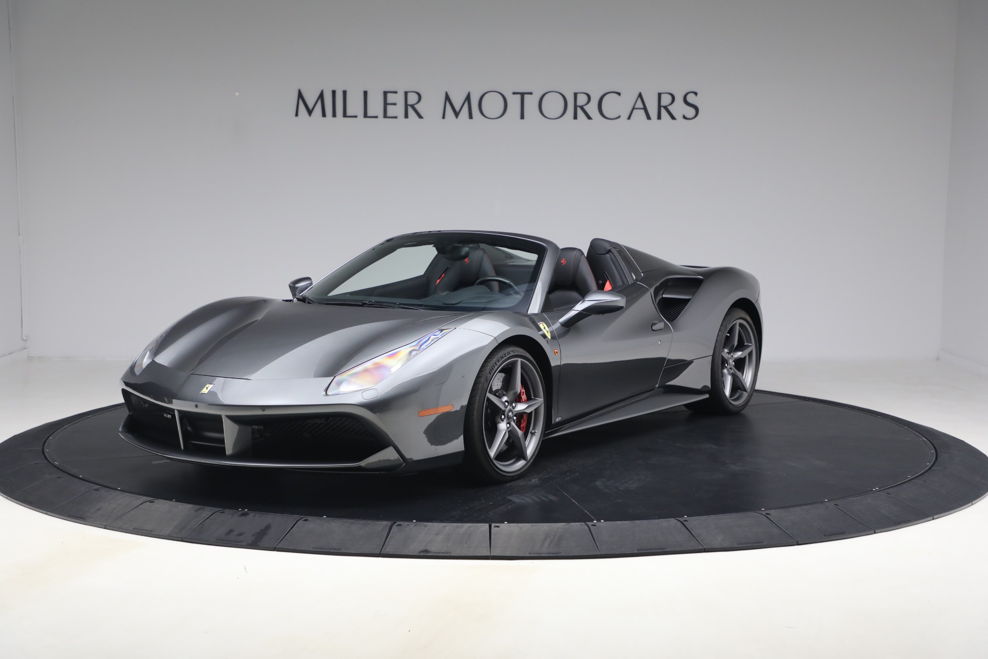 Used-2018-Ferrari-488-Spider