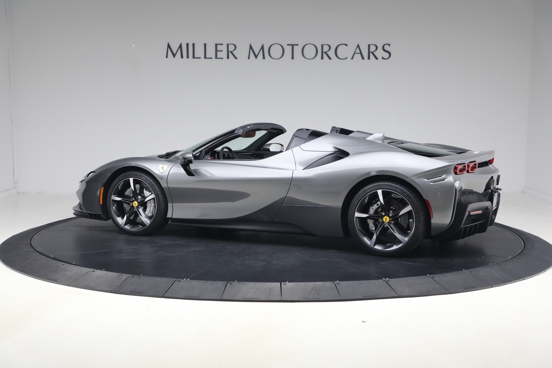 Used-2024-Ferrari-SF90-Spider