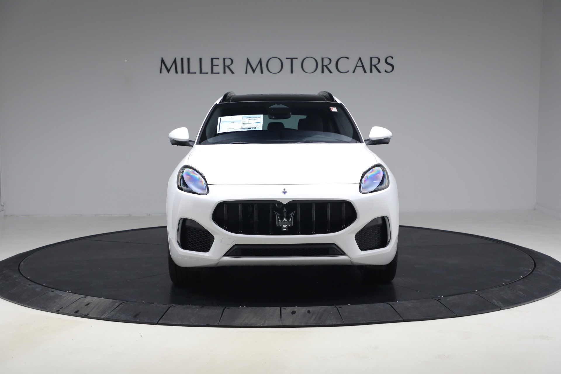 New-2026-Maserati-Grecale-Modena-V6
